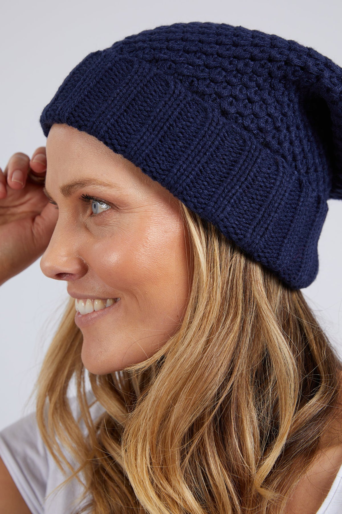 Berry Beanie Navy