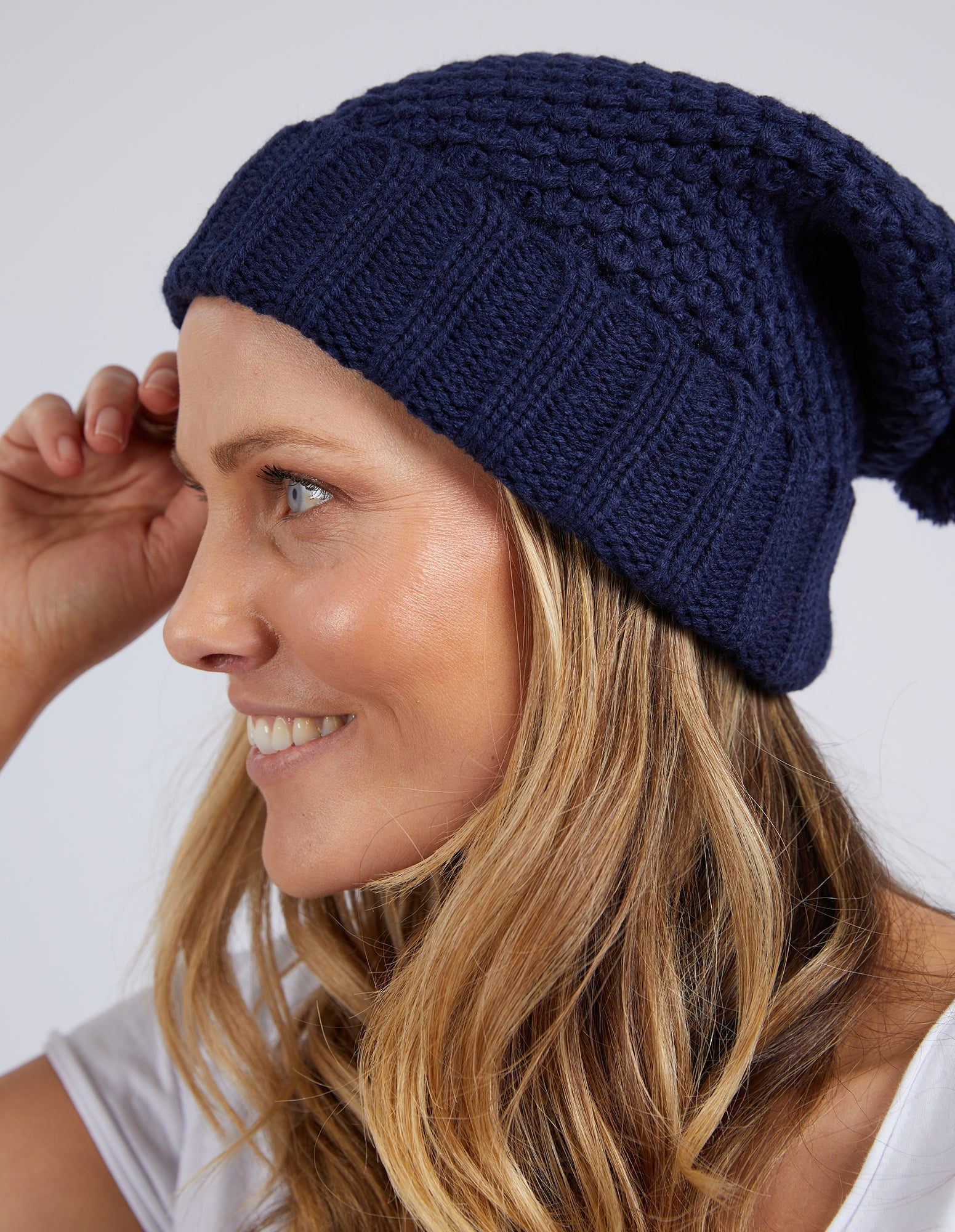 Berry Beanie Navy