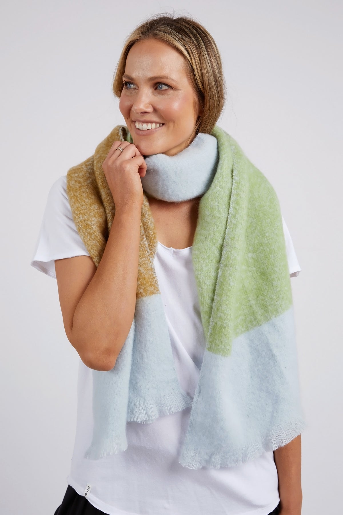 Pasture Scarf Green, Grey & Cream