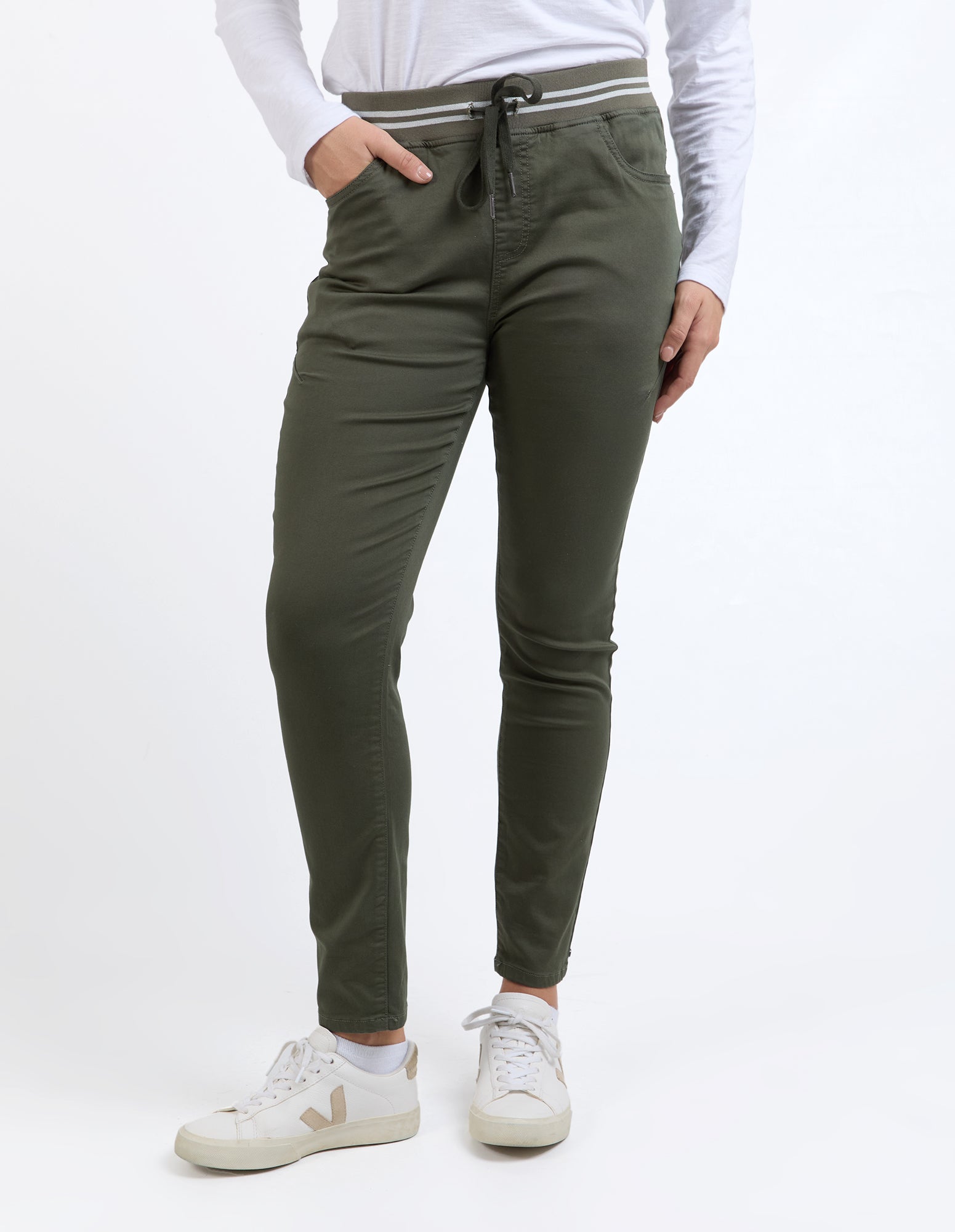 81D1115.KHAK_1_1770179273000