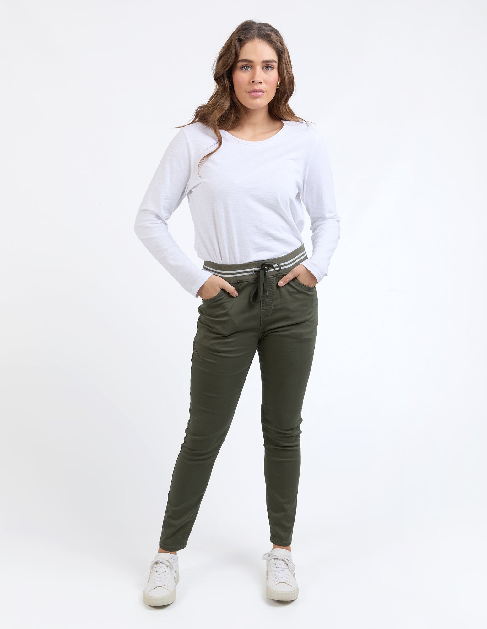 81D1115.KHAK_2_1770179274000