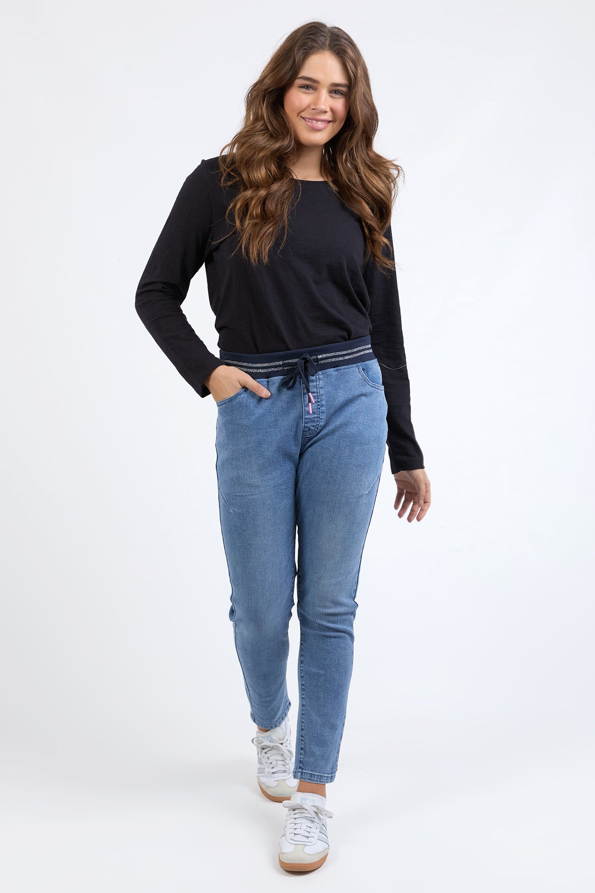 Melody Denim Jogger Light Blue
