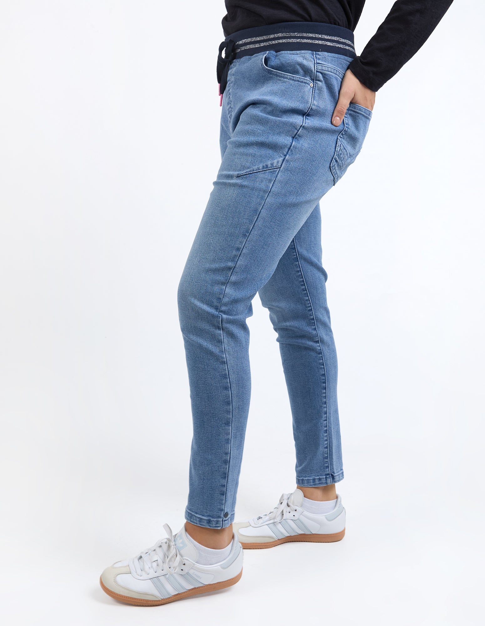 Melody Denim Jogger Light Blue