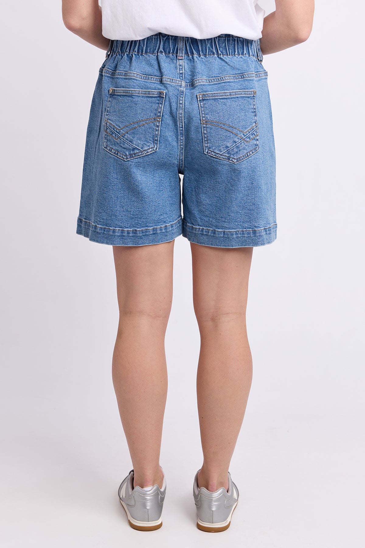 Atlas Denim Short Mid Blue Wash
