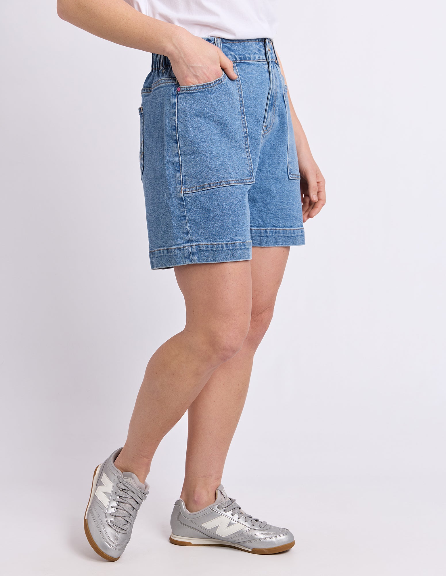 Atlas Denim Short Mid Blue Wash