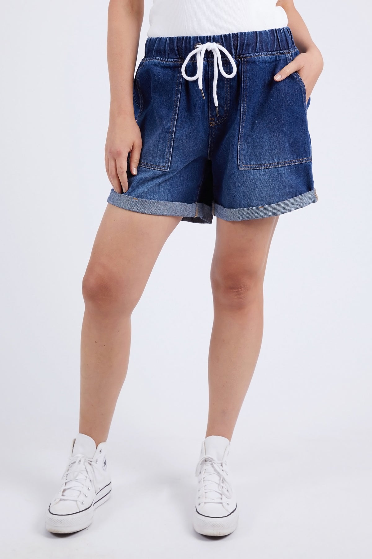 Emma Relaxed Denim Short Dark Blue Wash