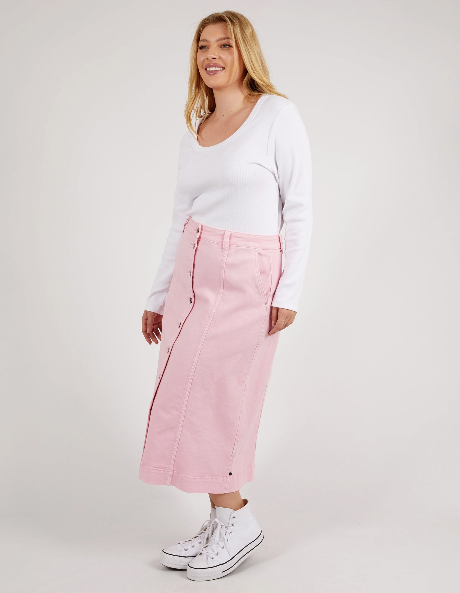 Pink denim skirt australia hotsell