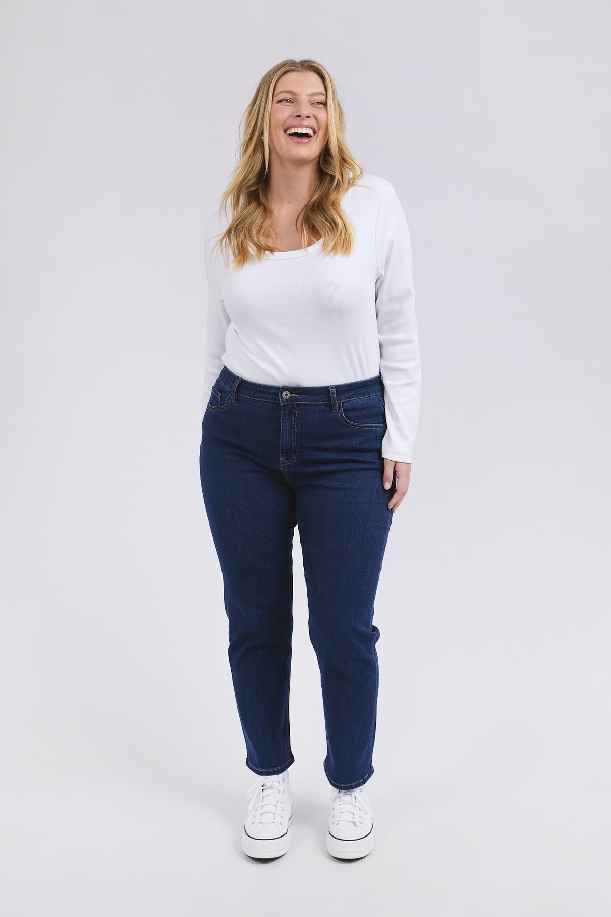 Ada Straight Leg Jean Dark Blue Wash