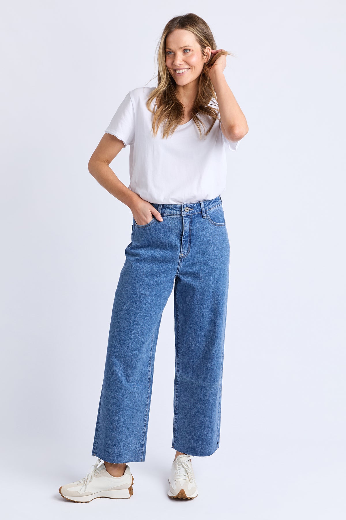 Sylvie Wide Leg Jean Blue