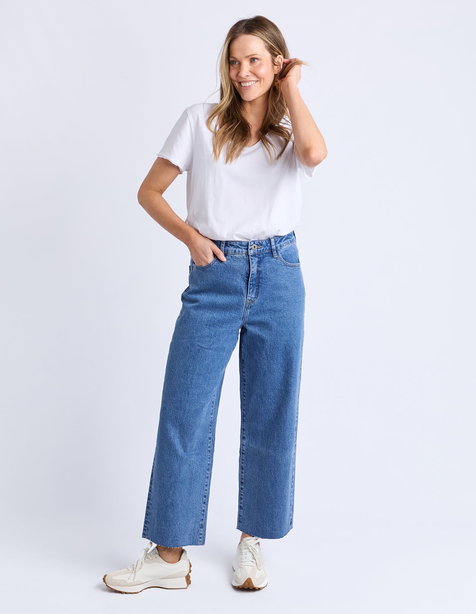 Sylvie Wide Leg Jean Blue