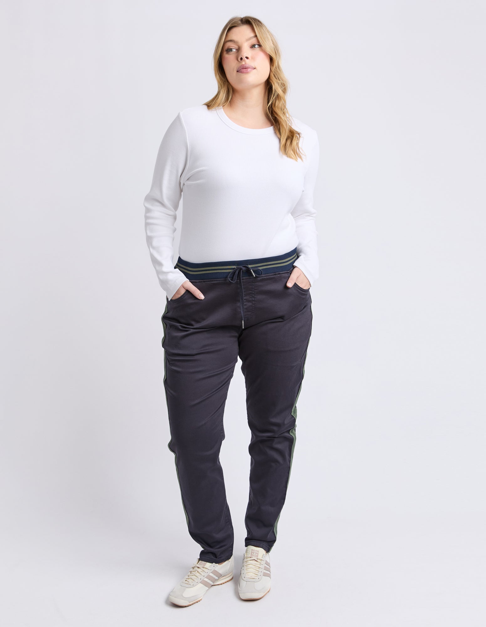 Margo Jogger With Side Tape Navy With Khaki Tape