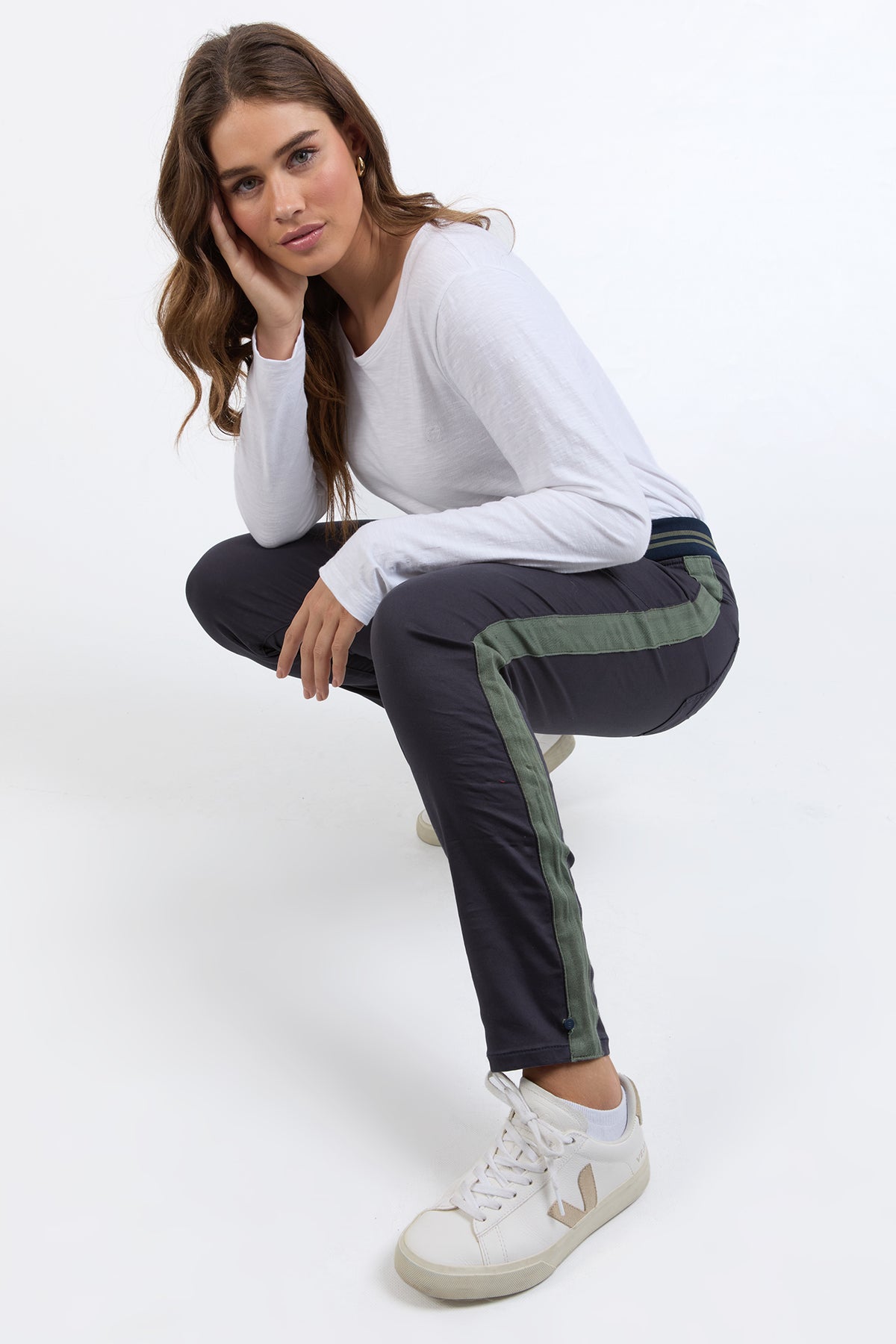 81D1471.NAVY_5_1743025235000