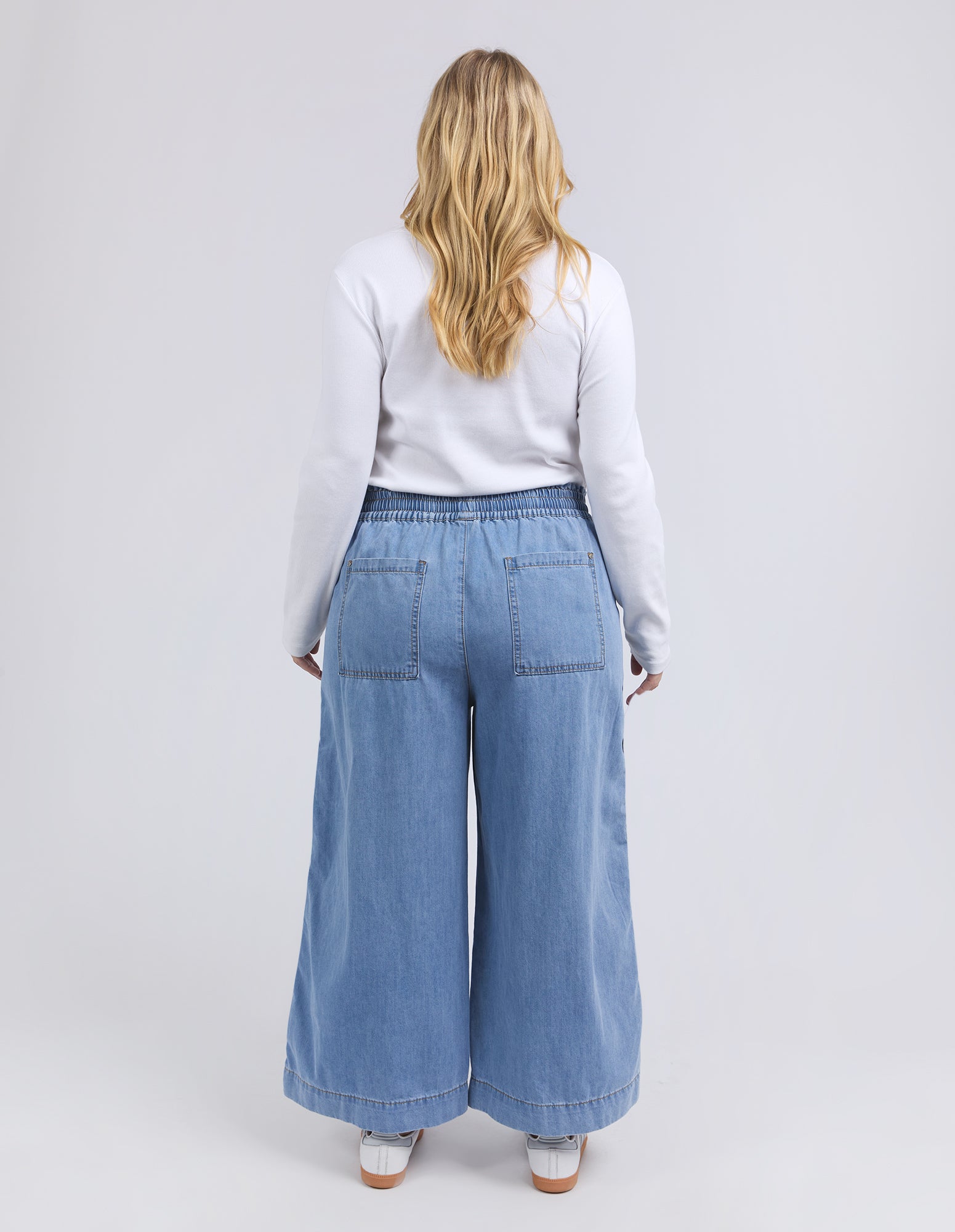 Greta Wide Leg Pant Side Tape Light Blue