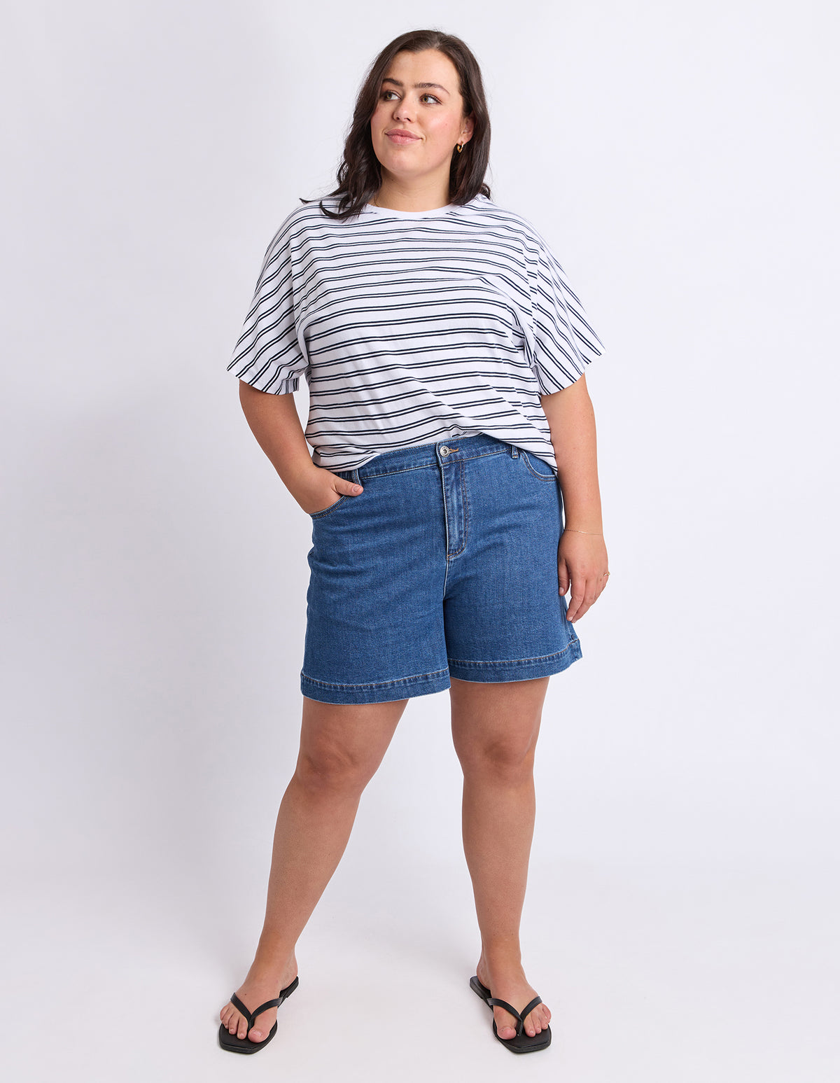 Birdie Denim Short Mid Blue Wash