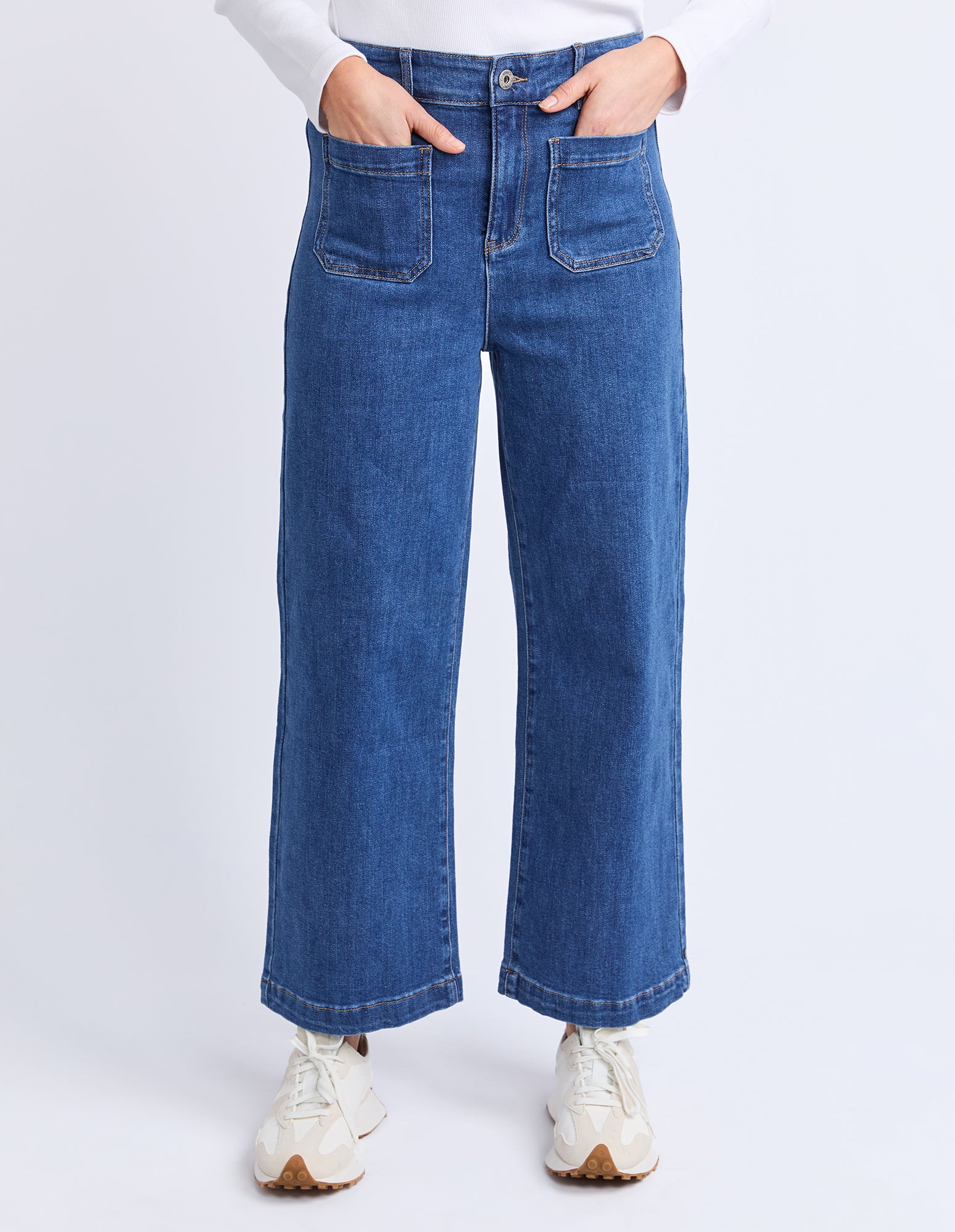 Alyssa Front Pocket Jean Mid Blue Wash – Elm Lifestyle