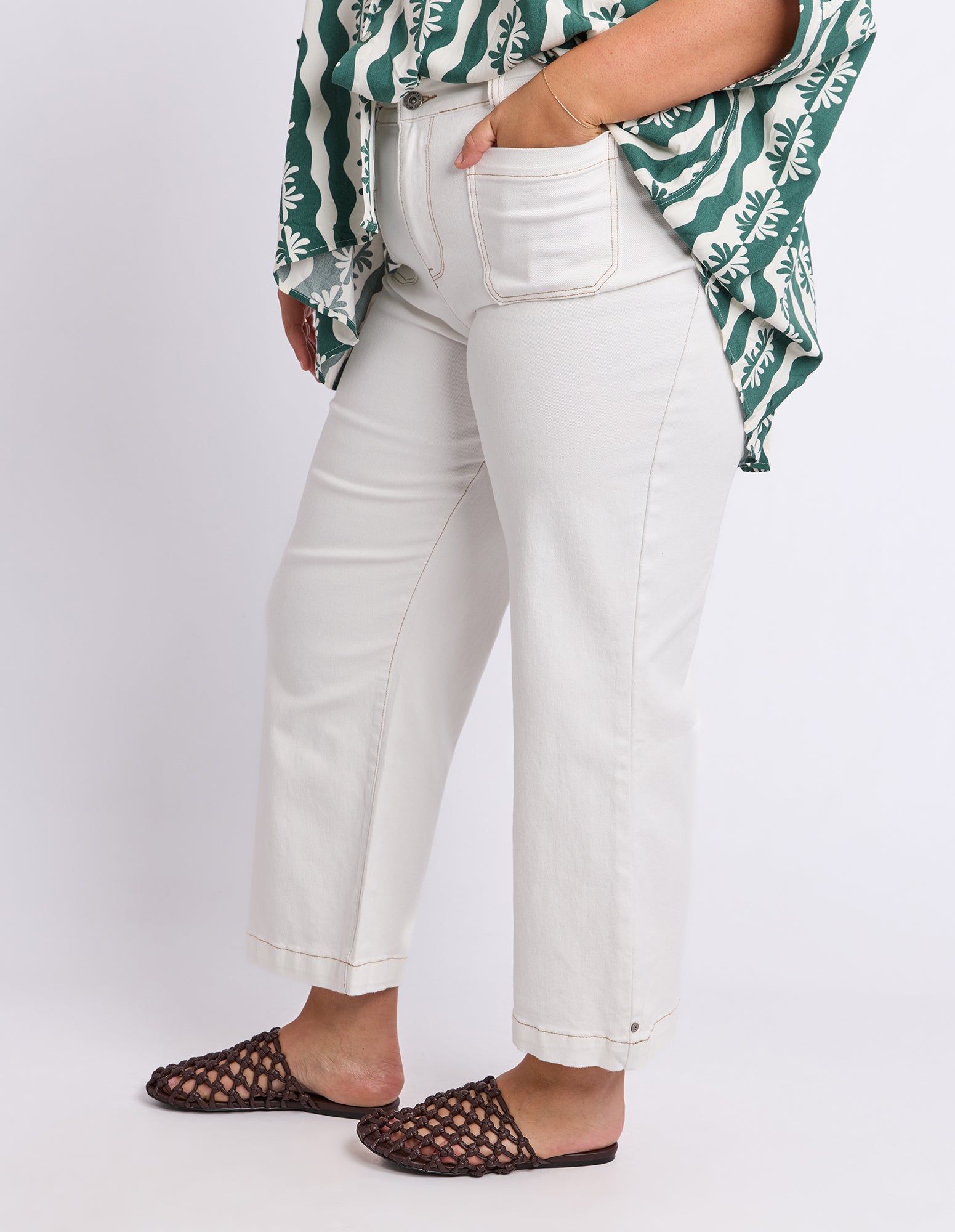 Alyssa Front Pocket Jean Vintage White