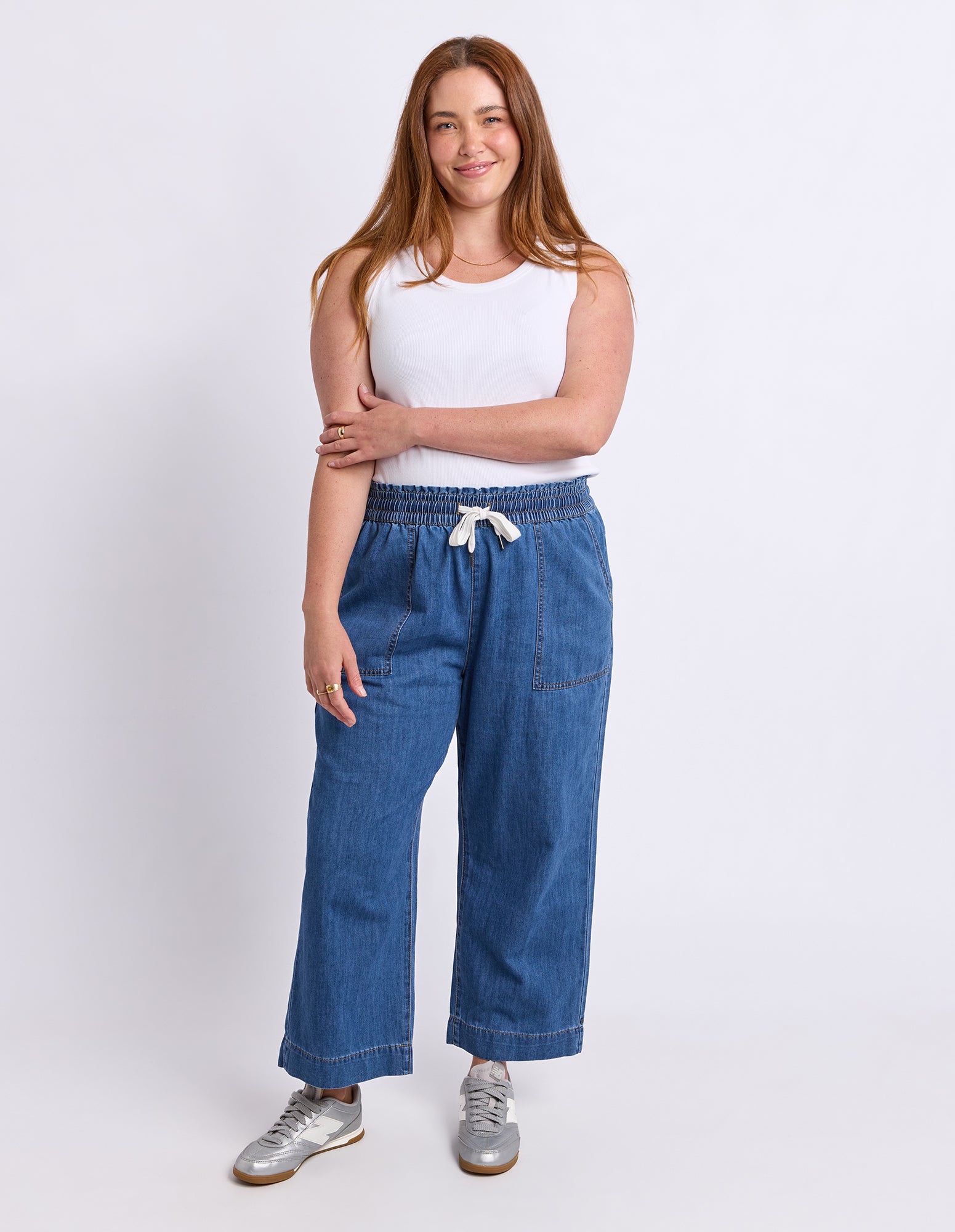 Greta Slim Leg Pant Mid Blue Wash
