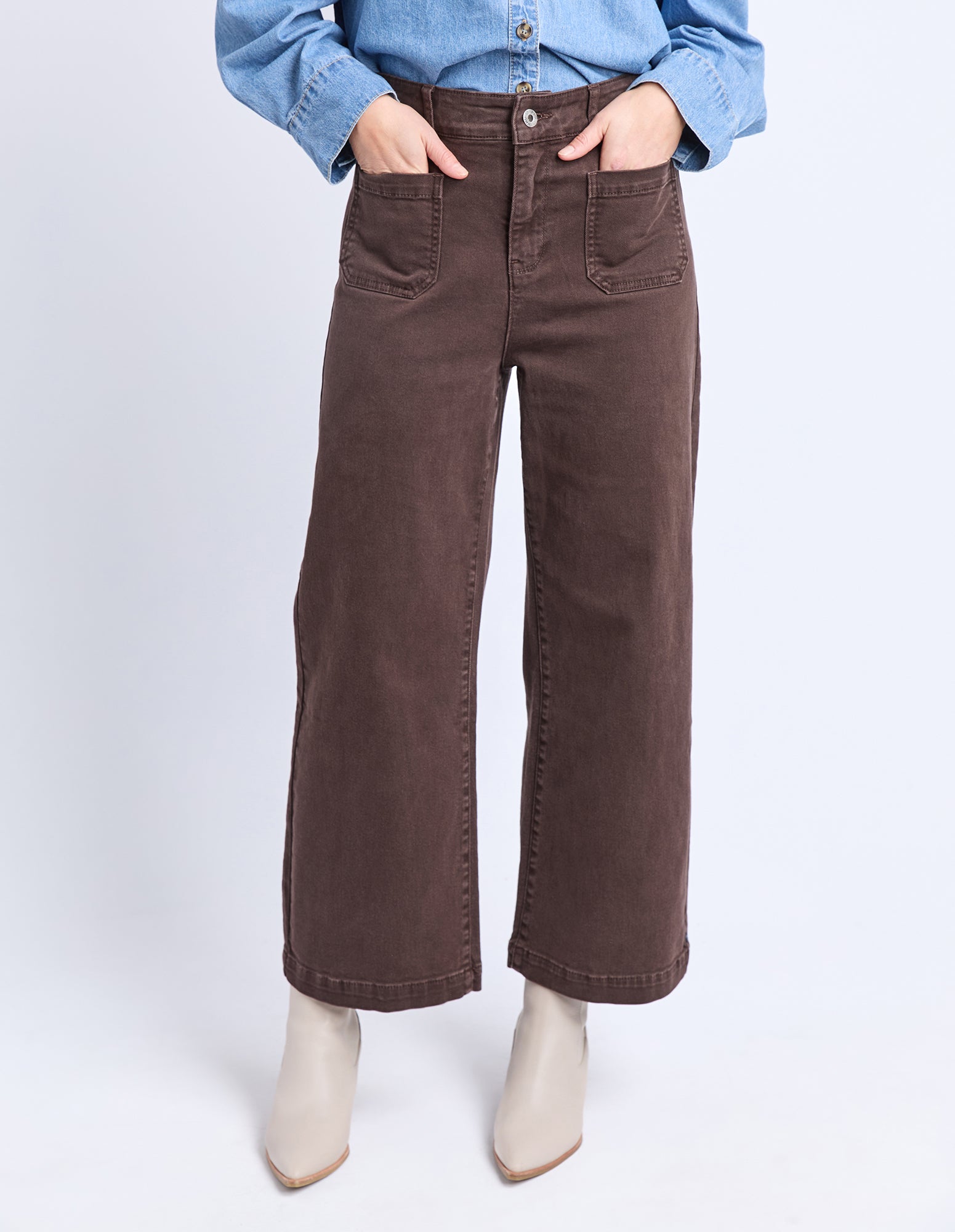 Delphi Front Pocket Jean Chocolate