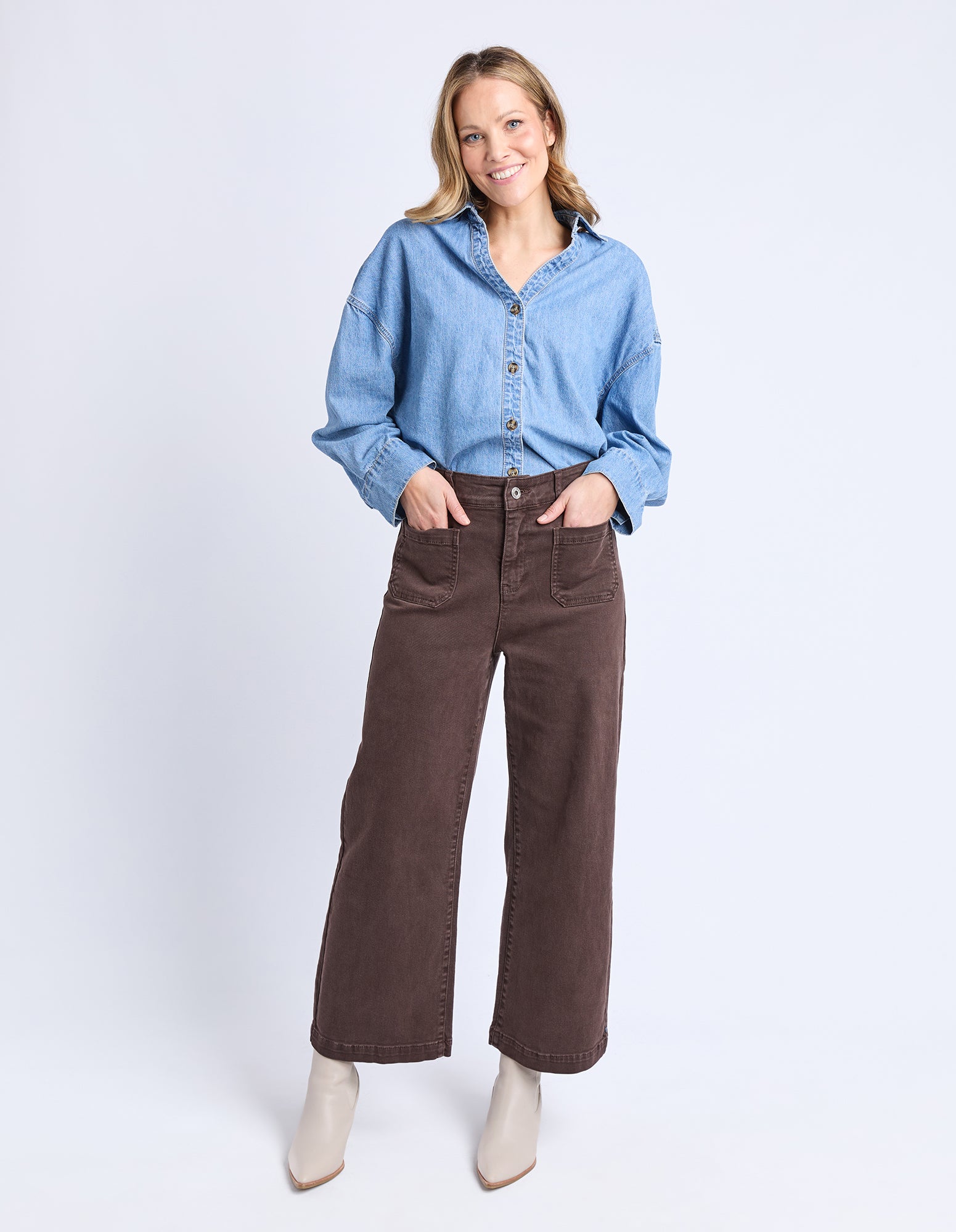 Delphi Front Pocket Jean Chocolate