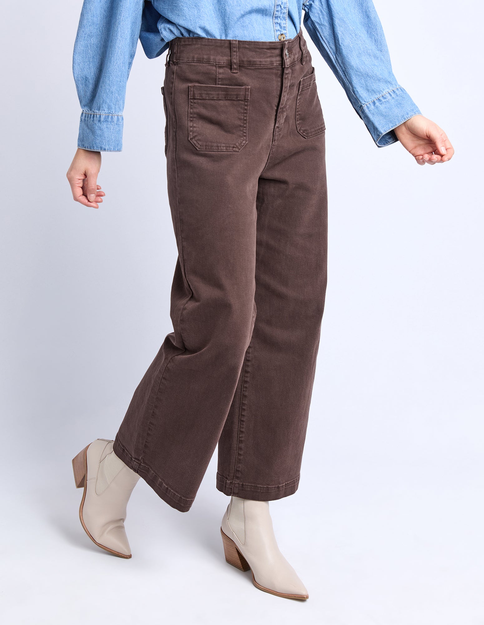 Delphi Front Pocket Jean Chocolate