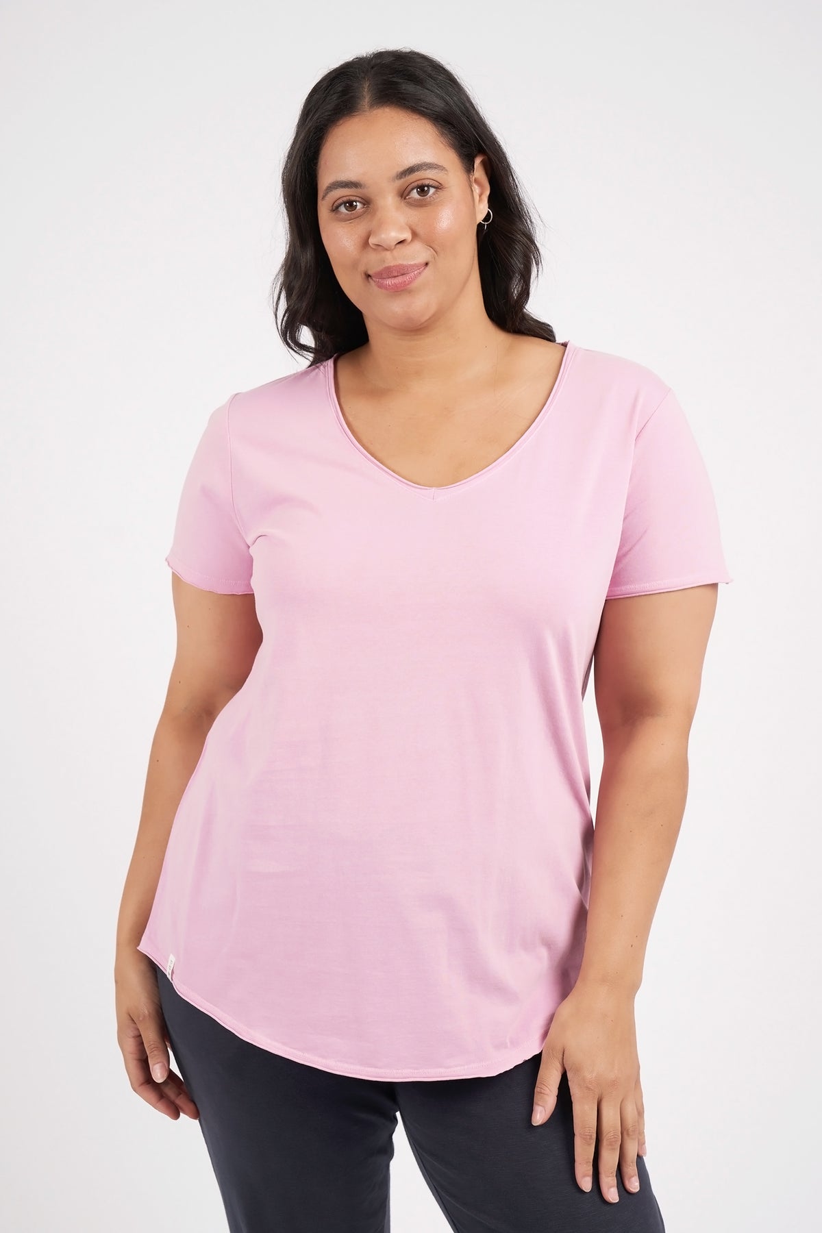 Fundamental Vee Tee Peony Pink