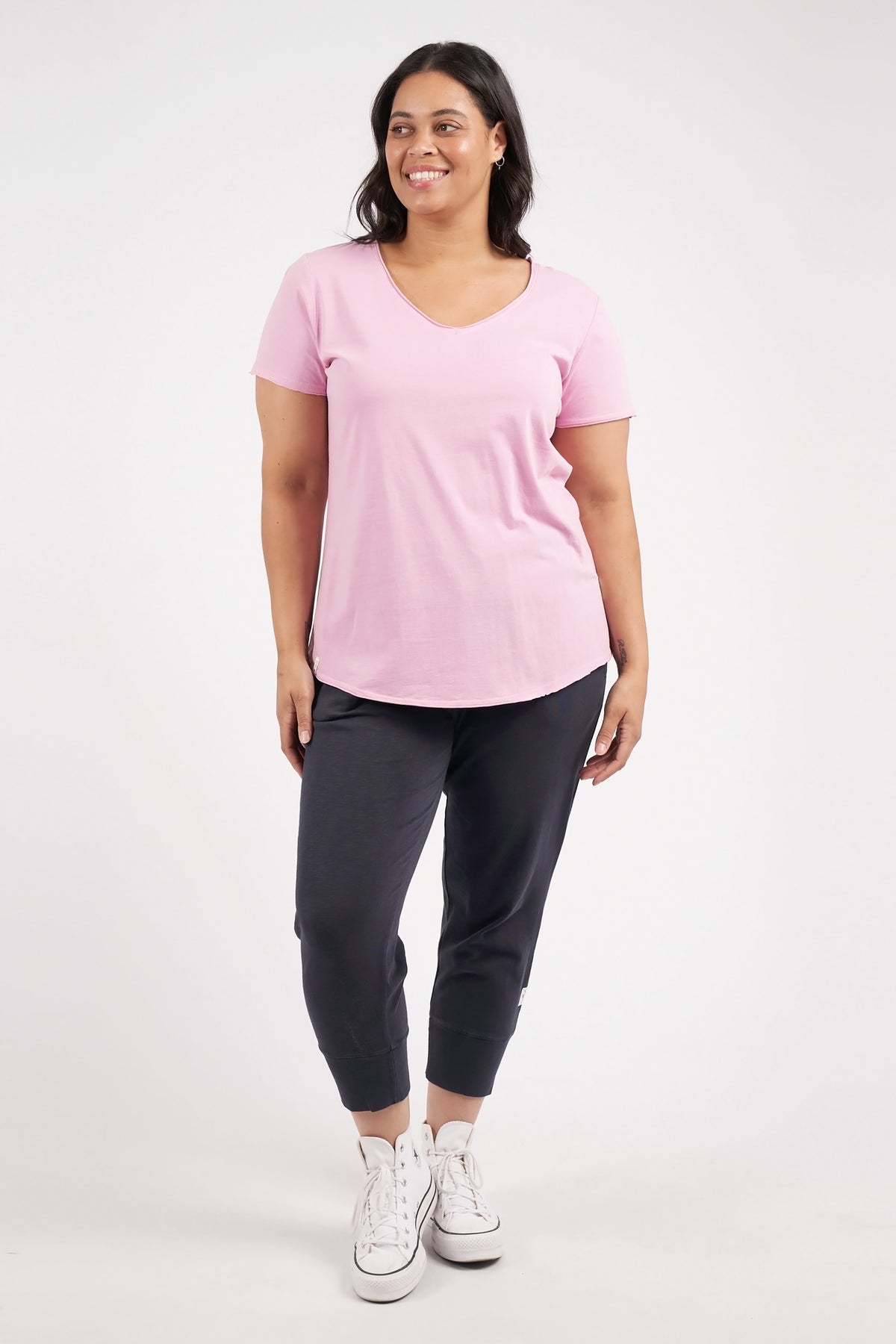 Fundamental Vee Tee Peony Pink