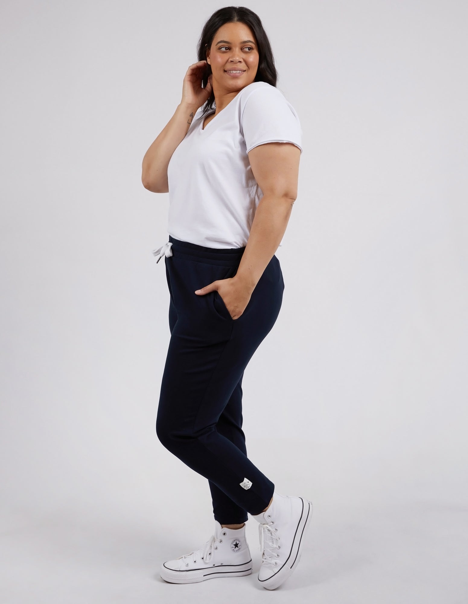 81X4130.NAVY_4_C_1770094672000