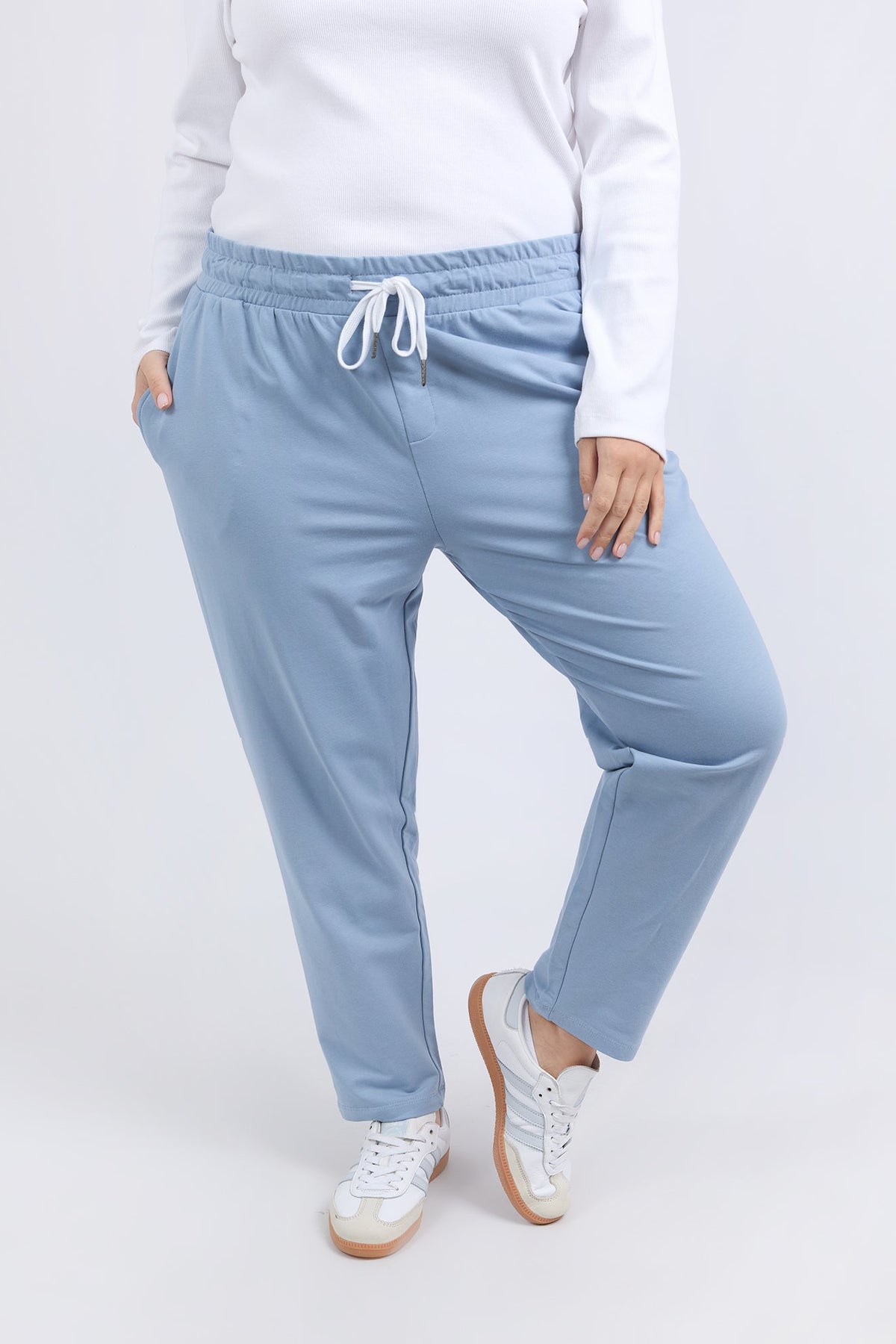 The Lobby Pant Steel Blue