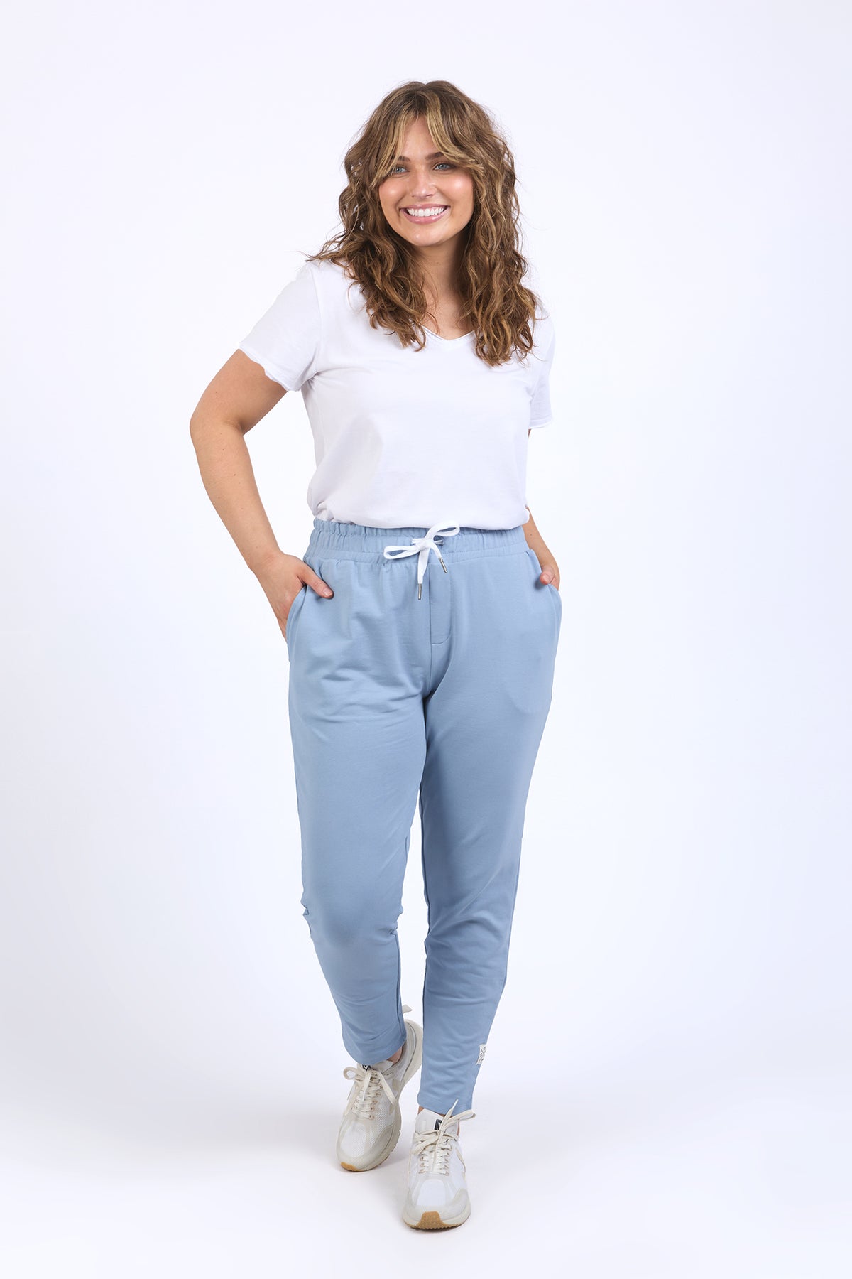 The Lobby Pant Steel Blue