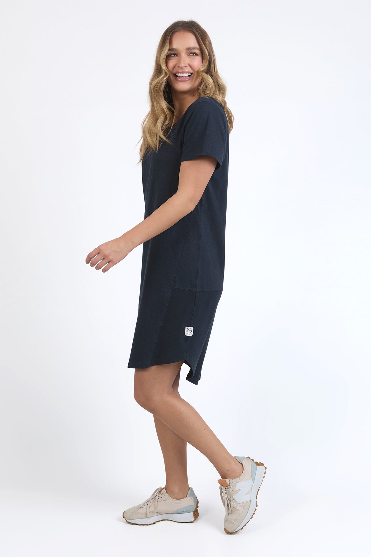 81X4147.NAVY_6_1770095057000