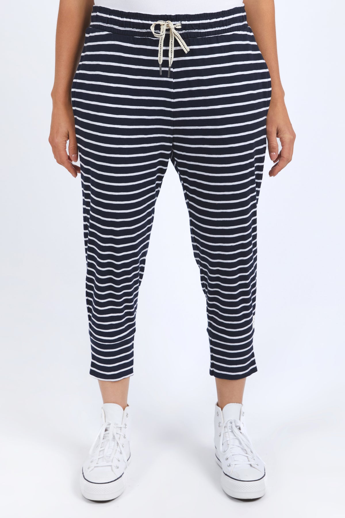 81X4148.NAVY_1_1770094930000