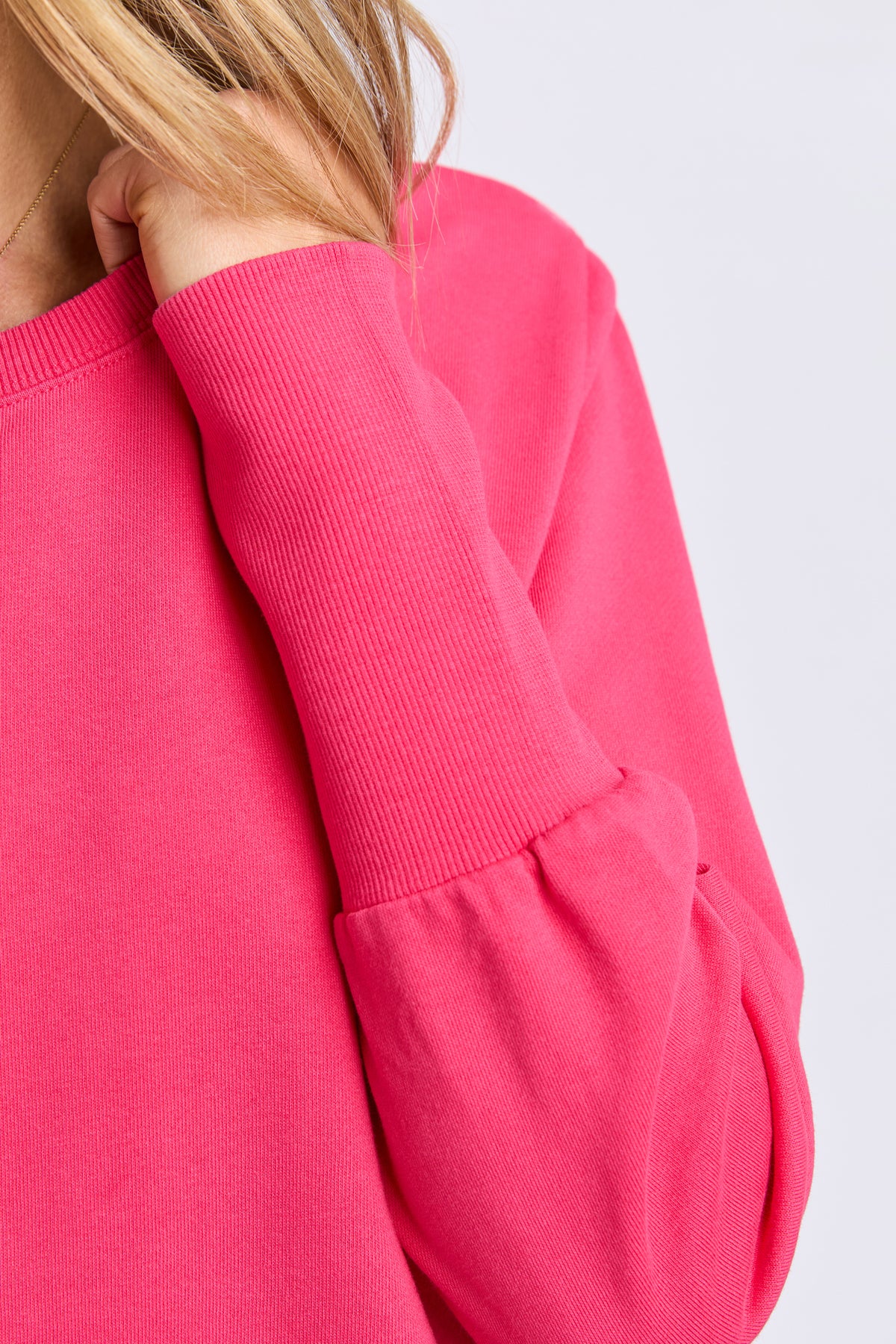 Divine Crew Dark Pink