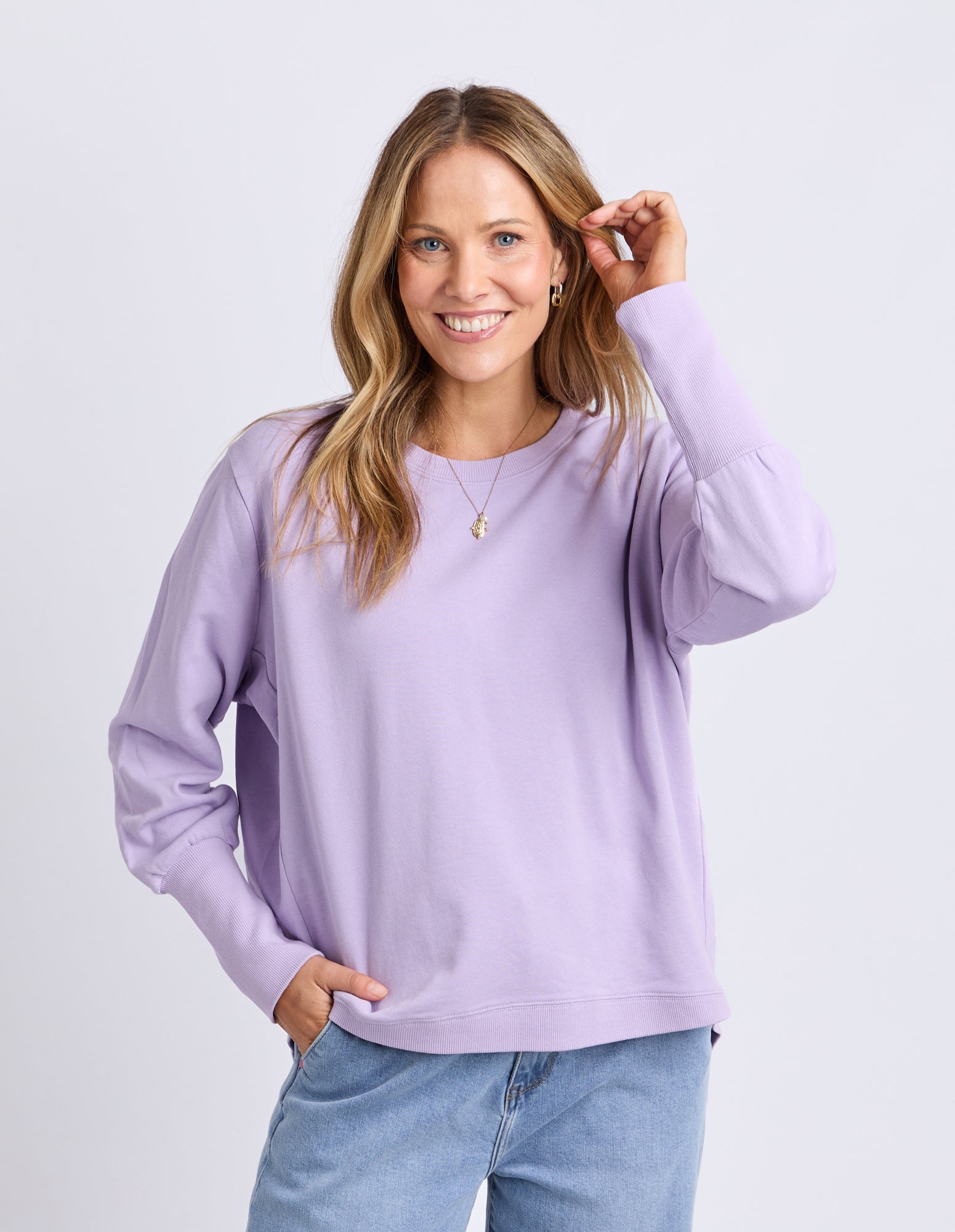 Divine Crew Lilac