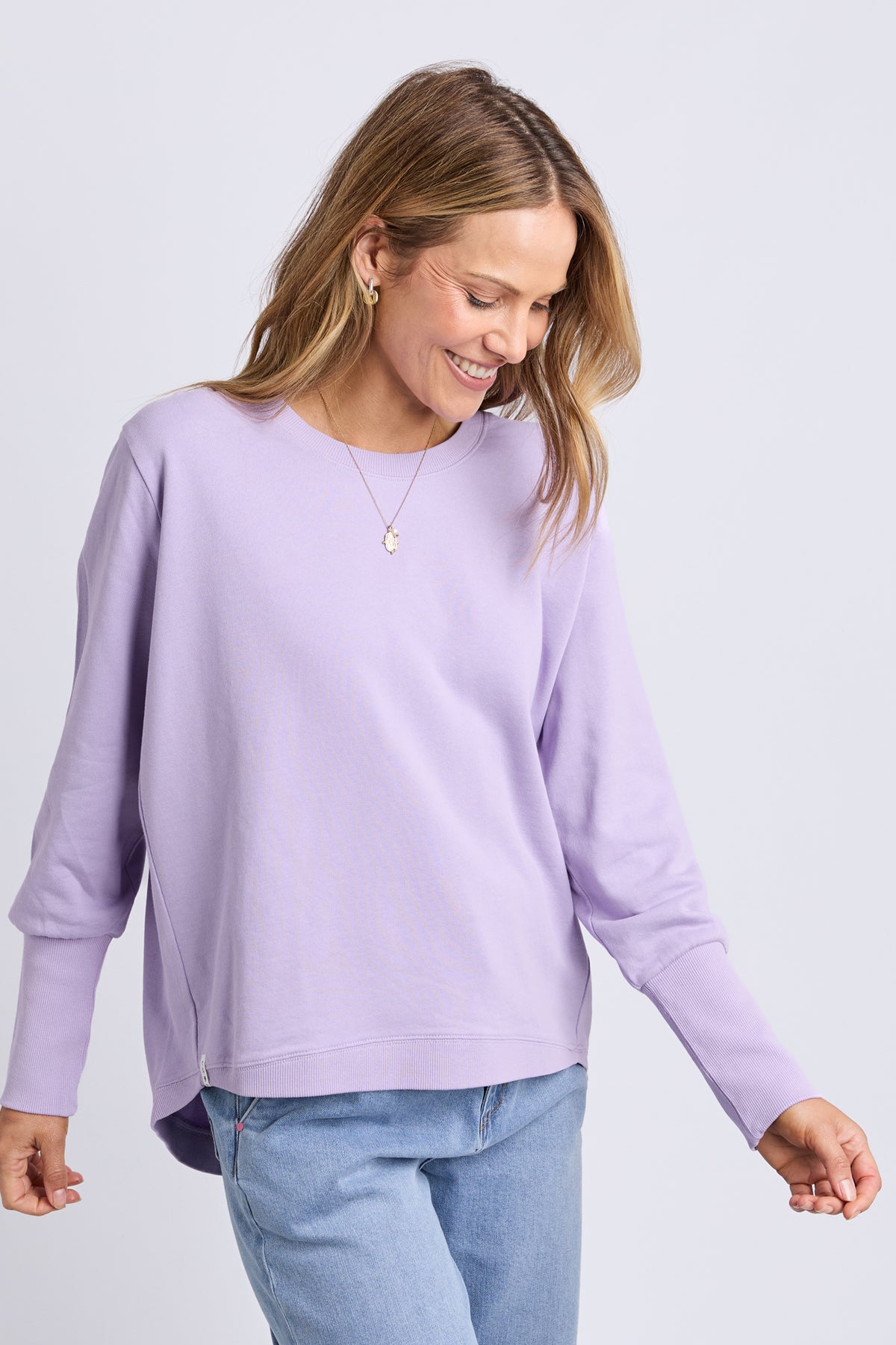 Divine Crew Lilac