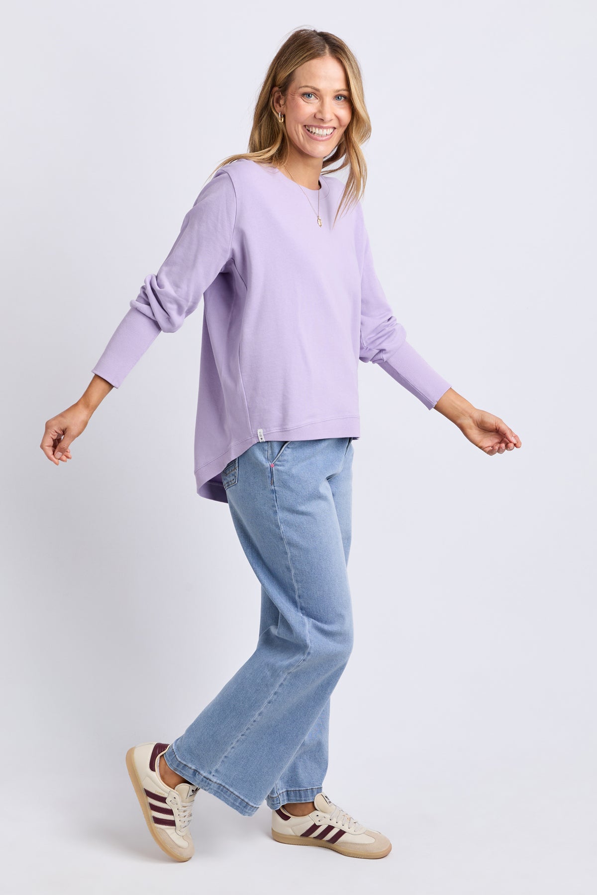 Divine Crew Lilac