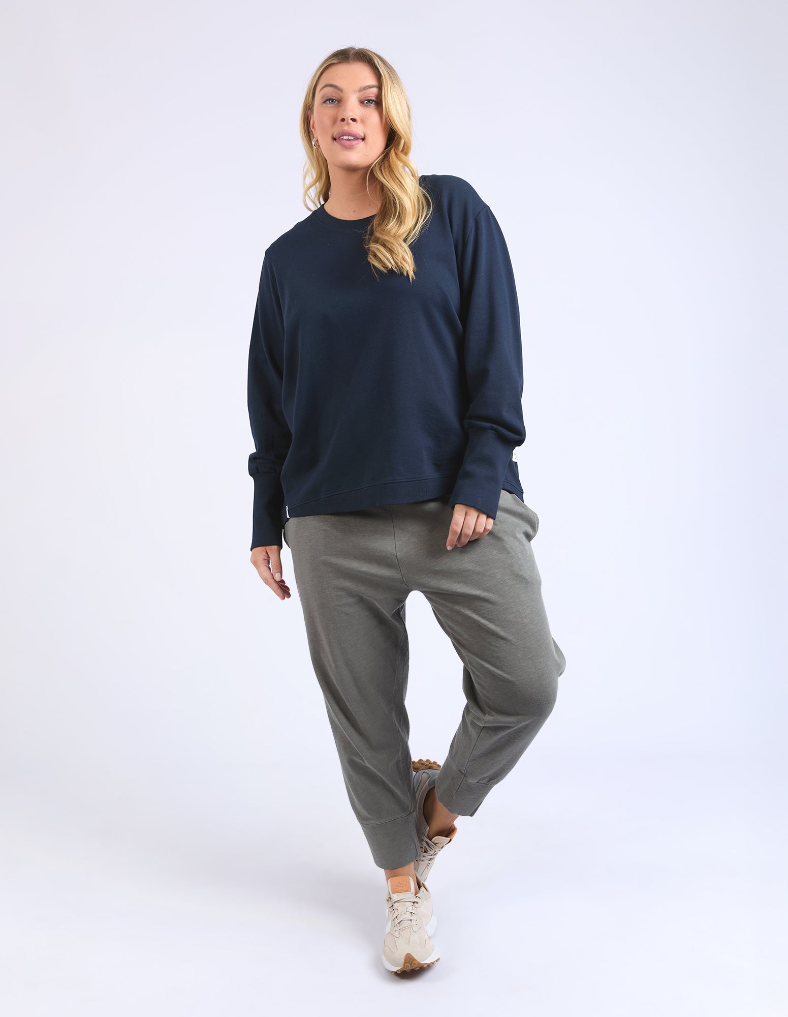 81X4169.NAVY_2_C_1770095428000