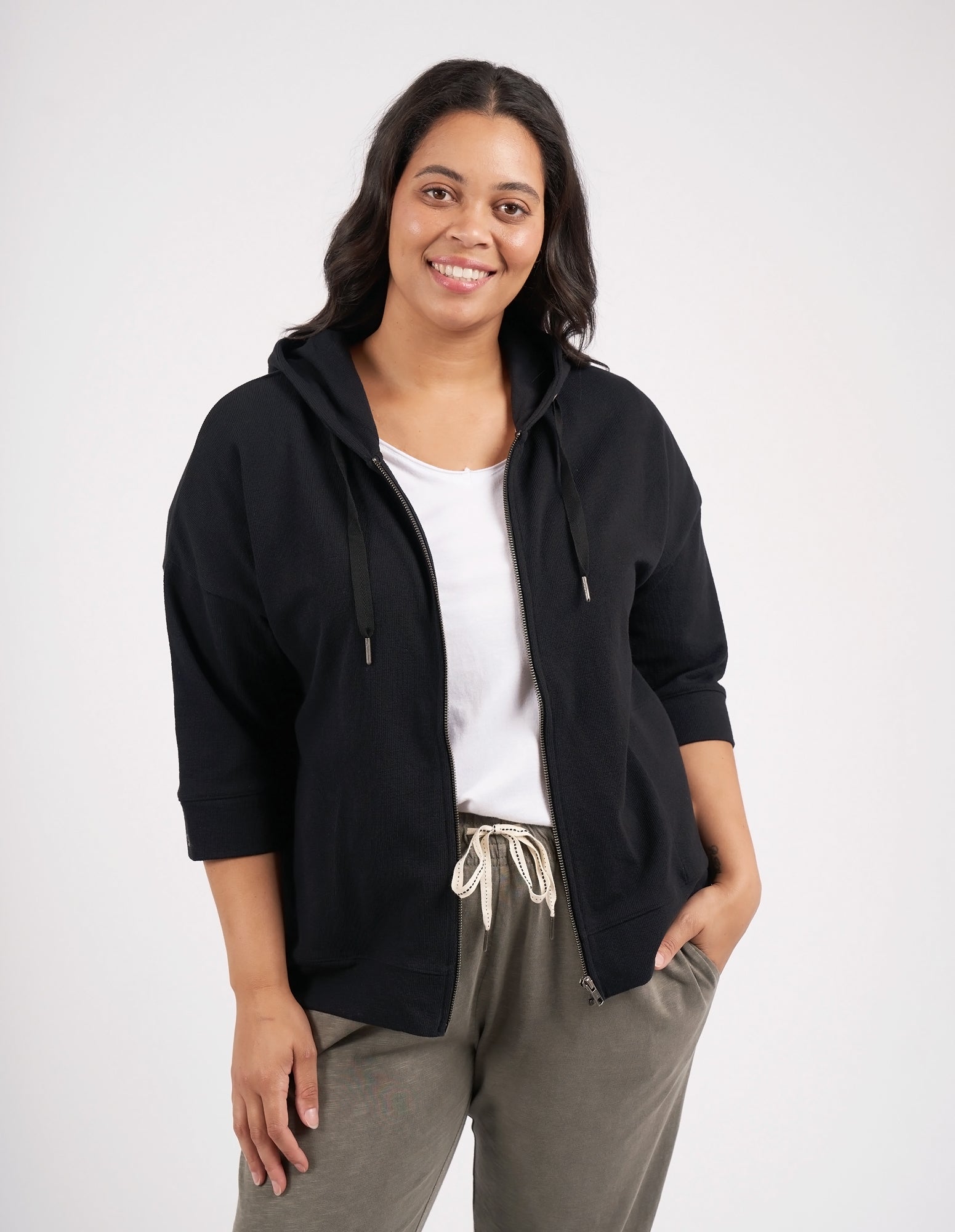 Beachy Zip Hoodie Black