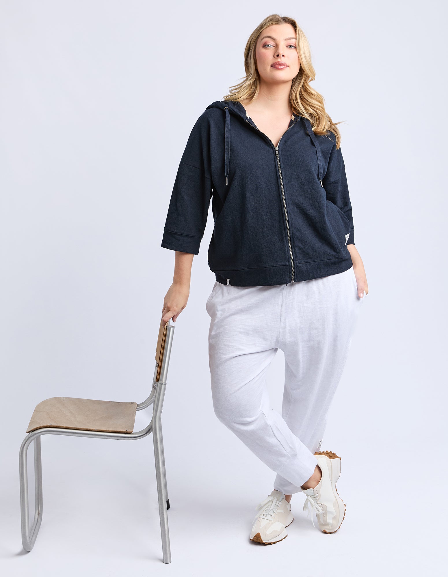 Beachy Zip Hoodie Navy