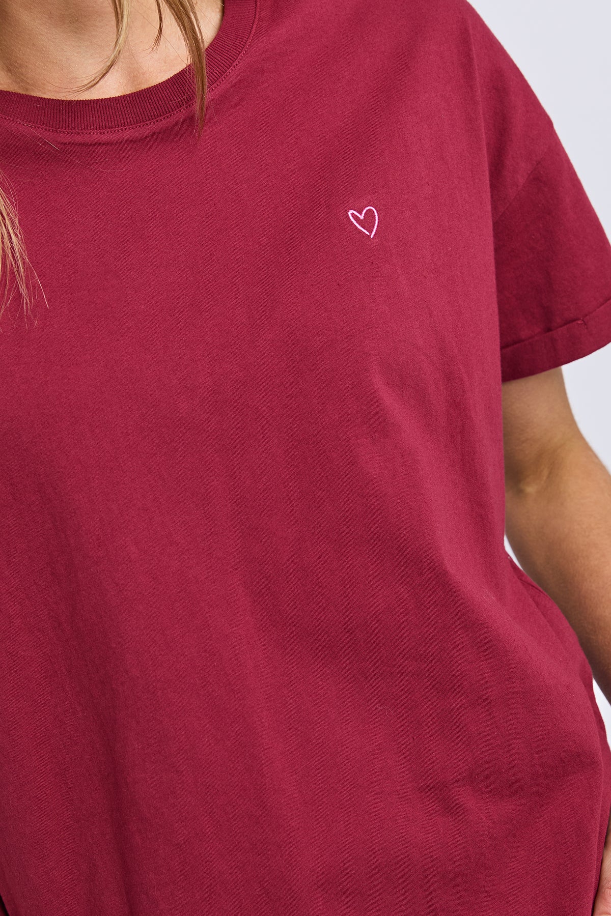 Halli Short Sleeve Tee Maroon