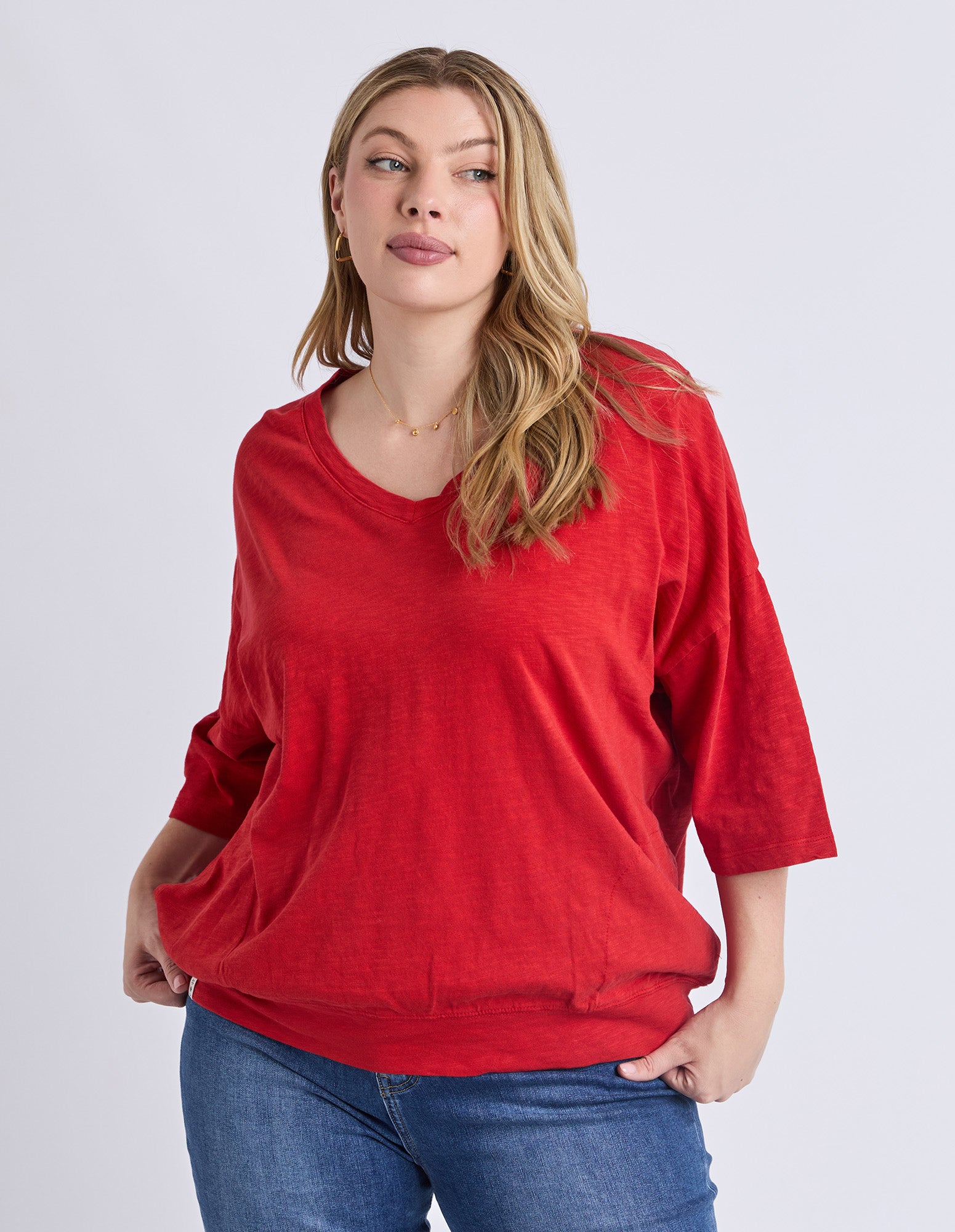 Mazie Vee Neck Cranberry