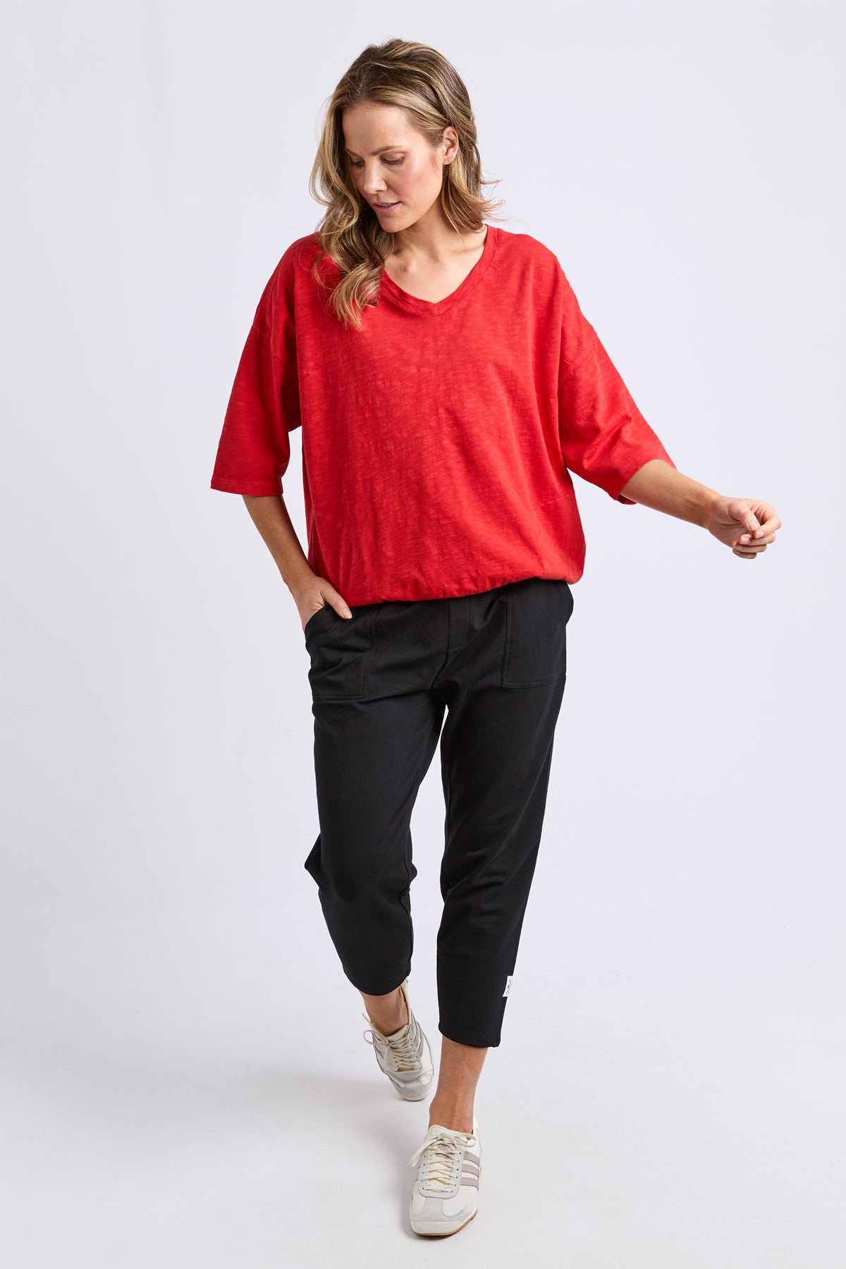 Mazie Vee Neck Cranberry