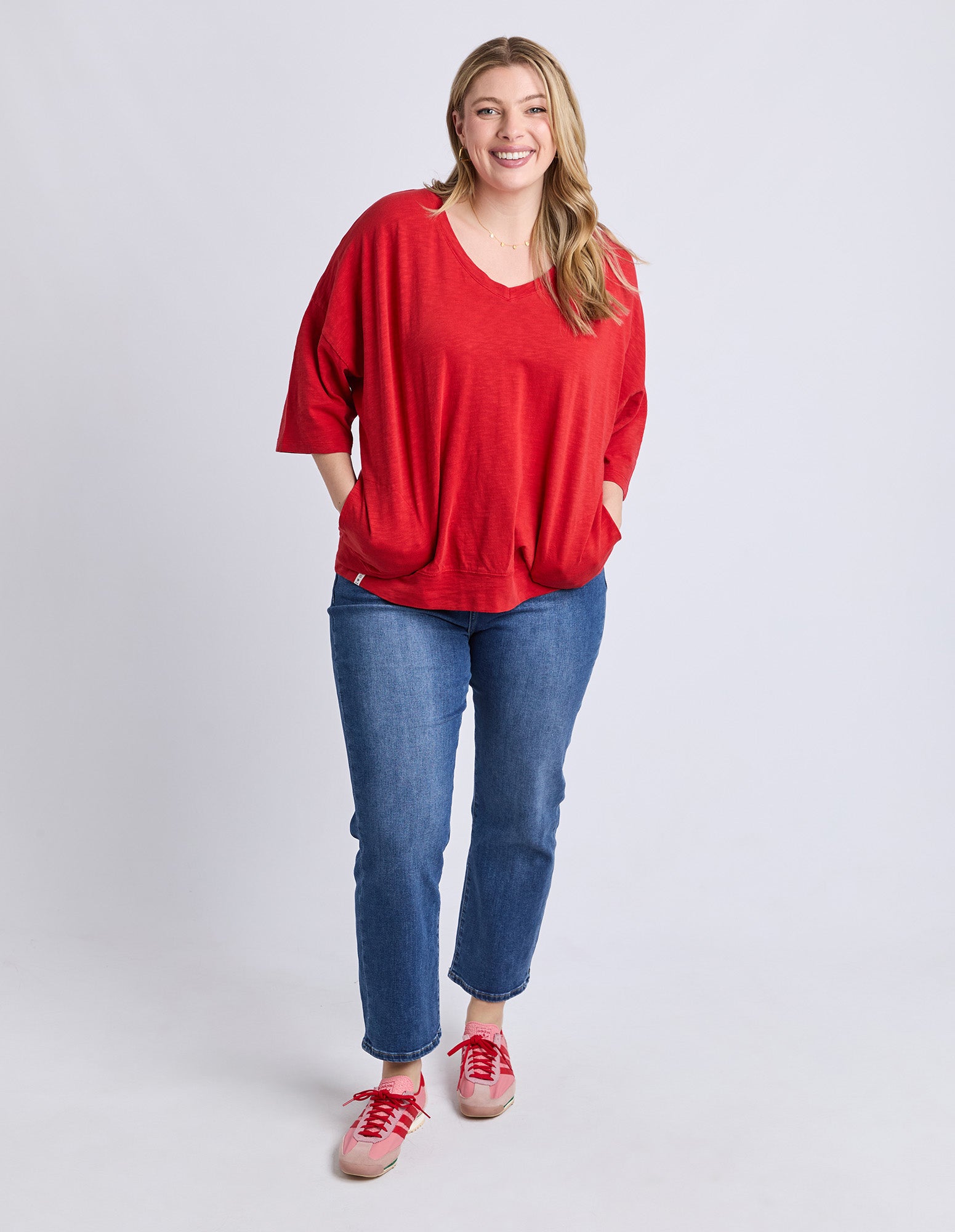 Mazie Vee Neck Cranberry
