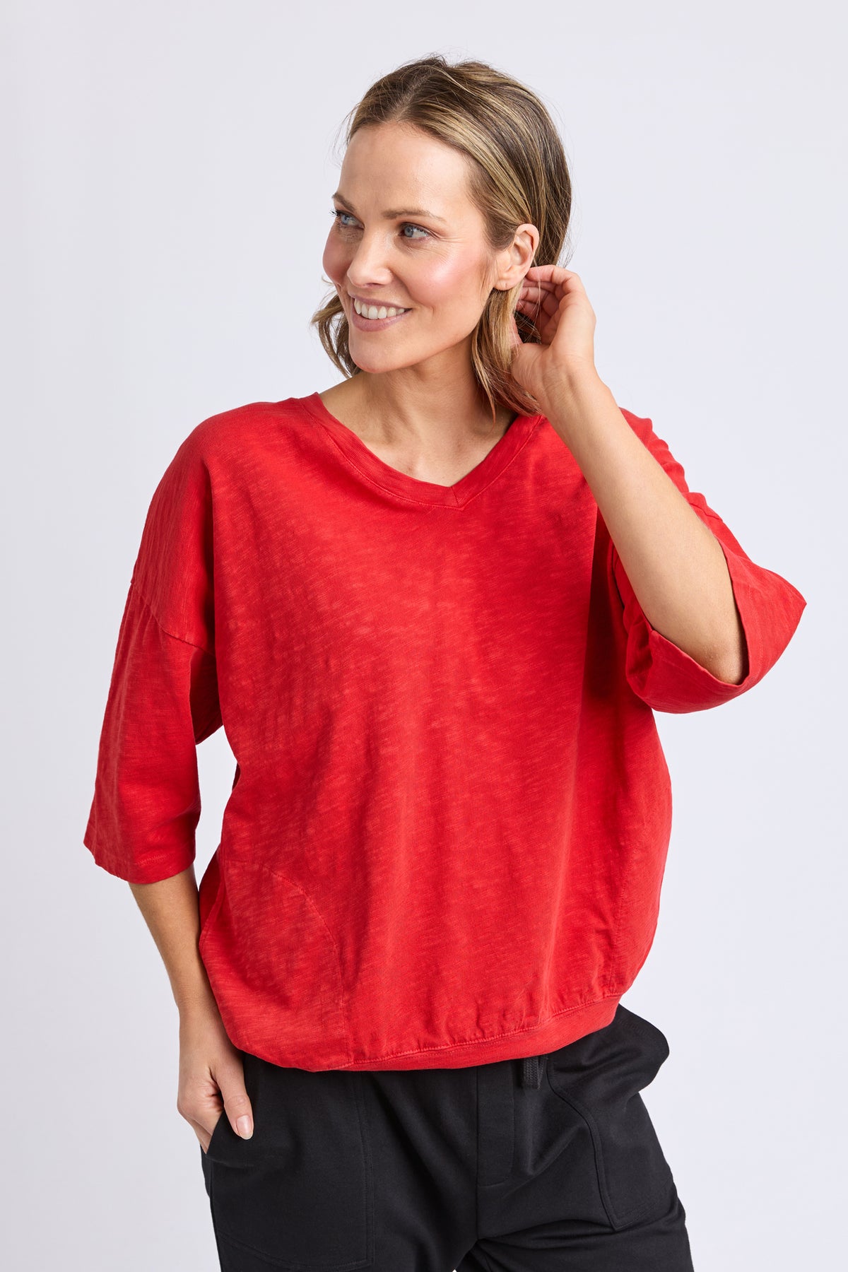 Mazie Vee Neck Cranberry