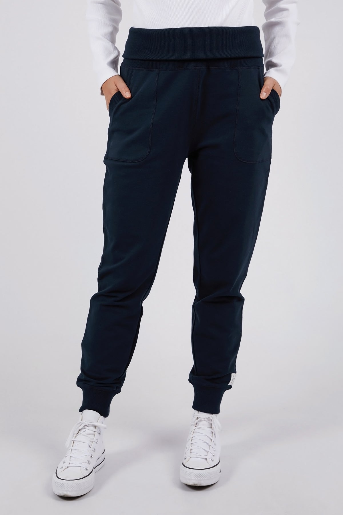 Victory Track Pant Dark Sapphire