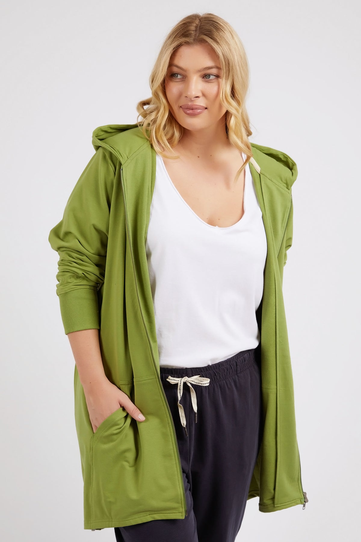 Mara Zip Hoodie Jungle Green