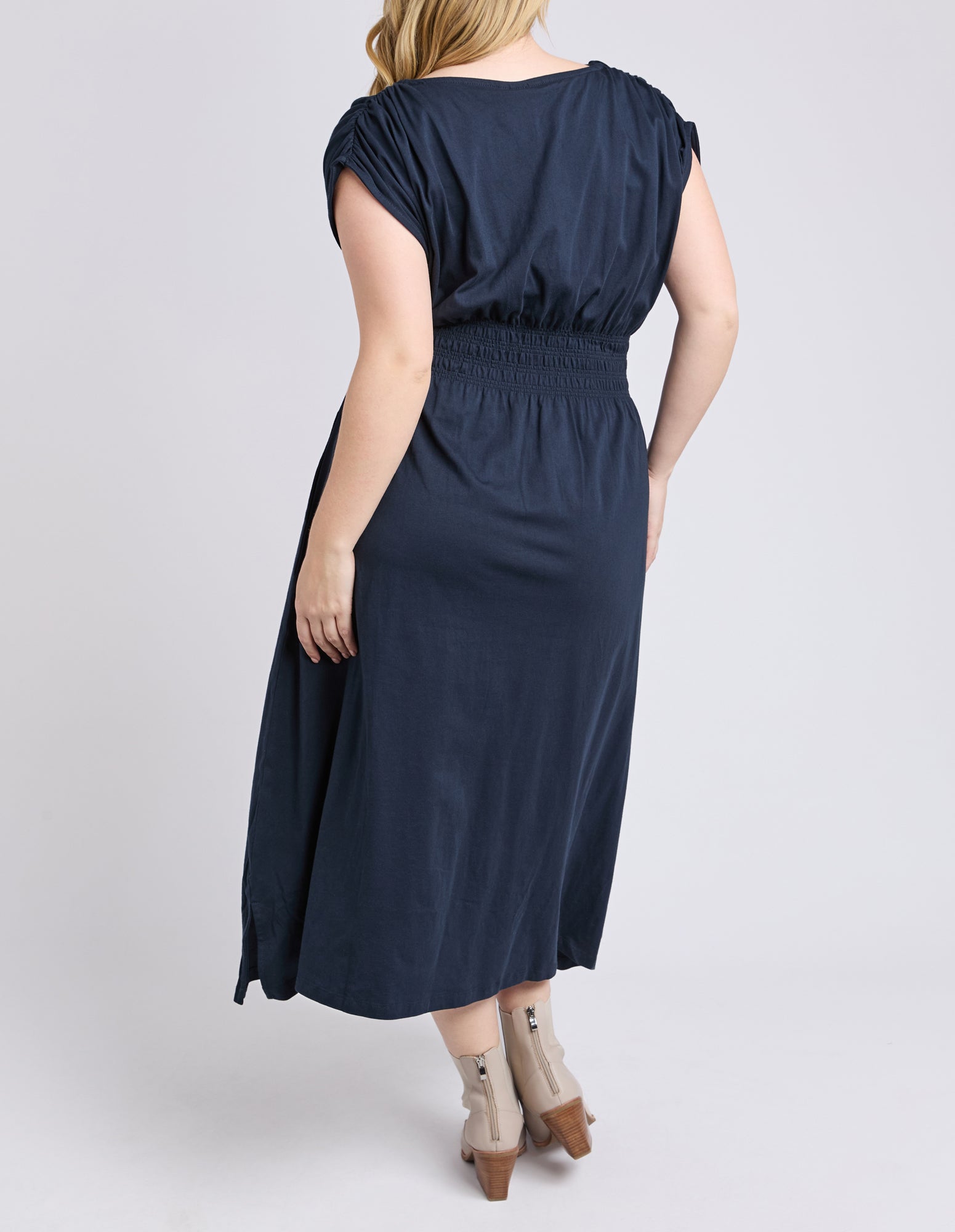 81X4431.NAVY_3_C_1746151474000