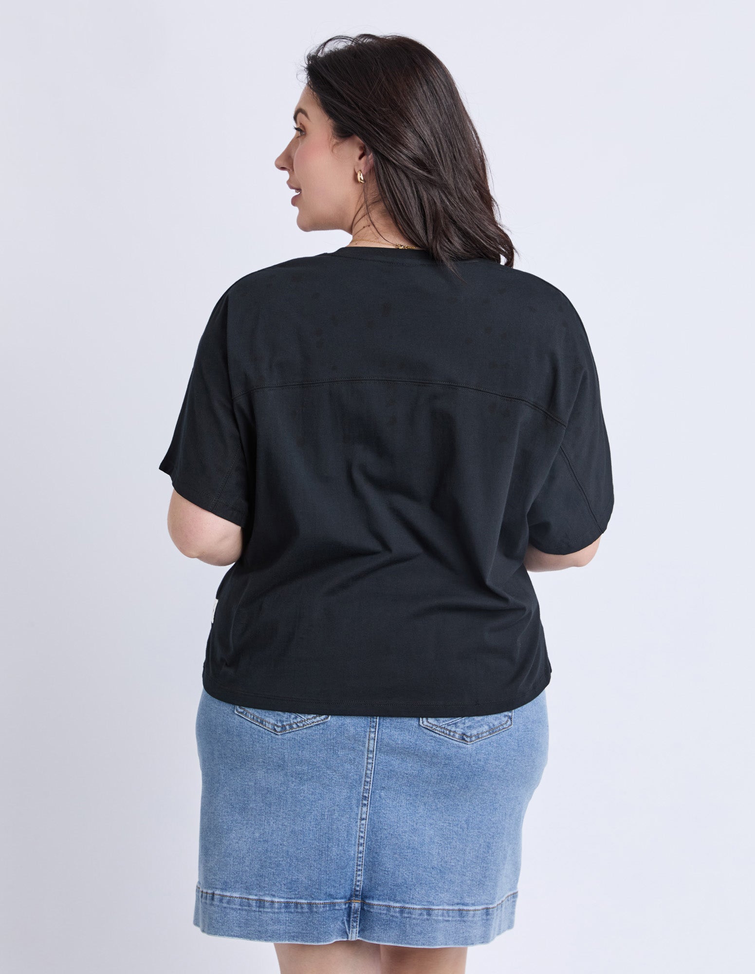 Luna Tee Black