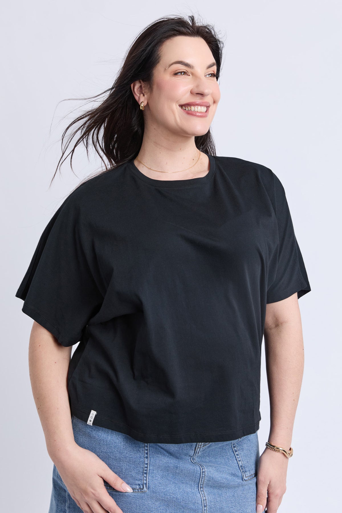 Luna Tee Black
