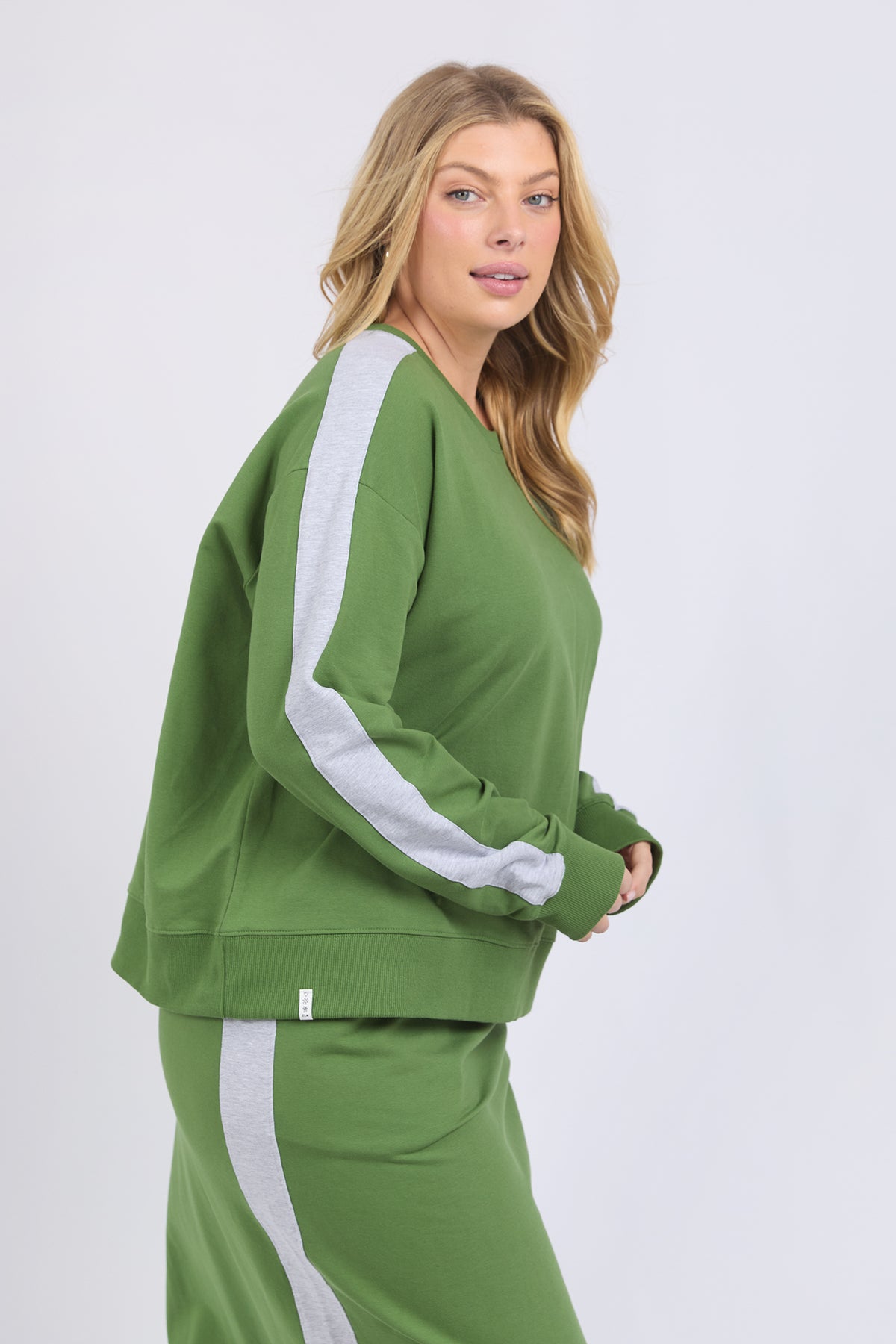 Sloane Fleece Crew Cedar
