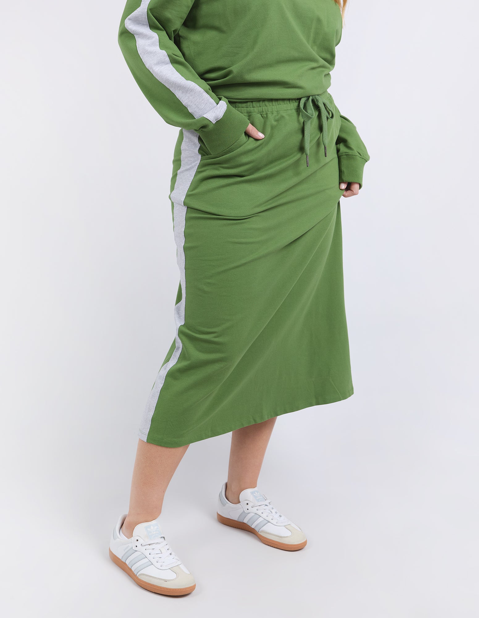 Sloane Fleece Skirt Cedar